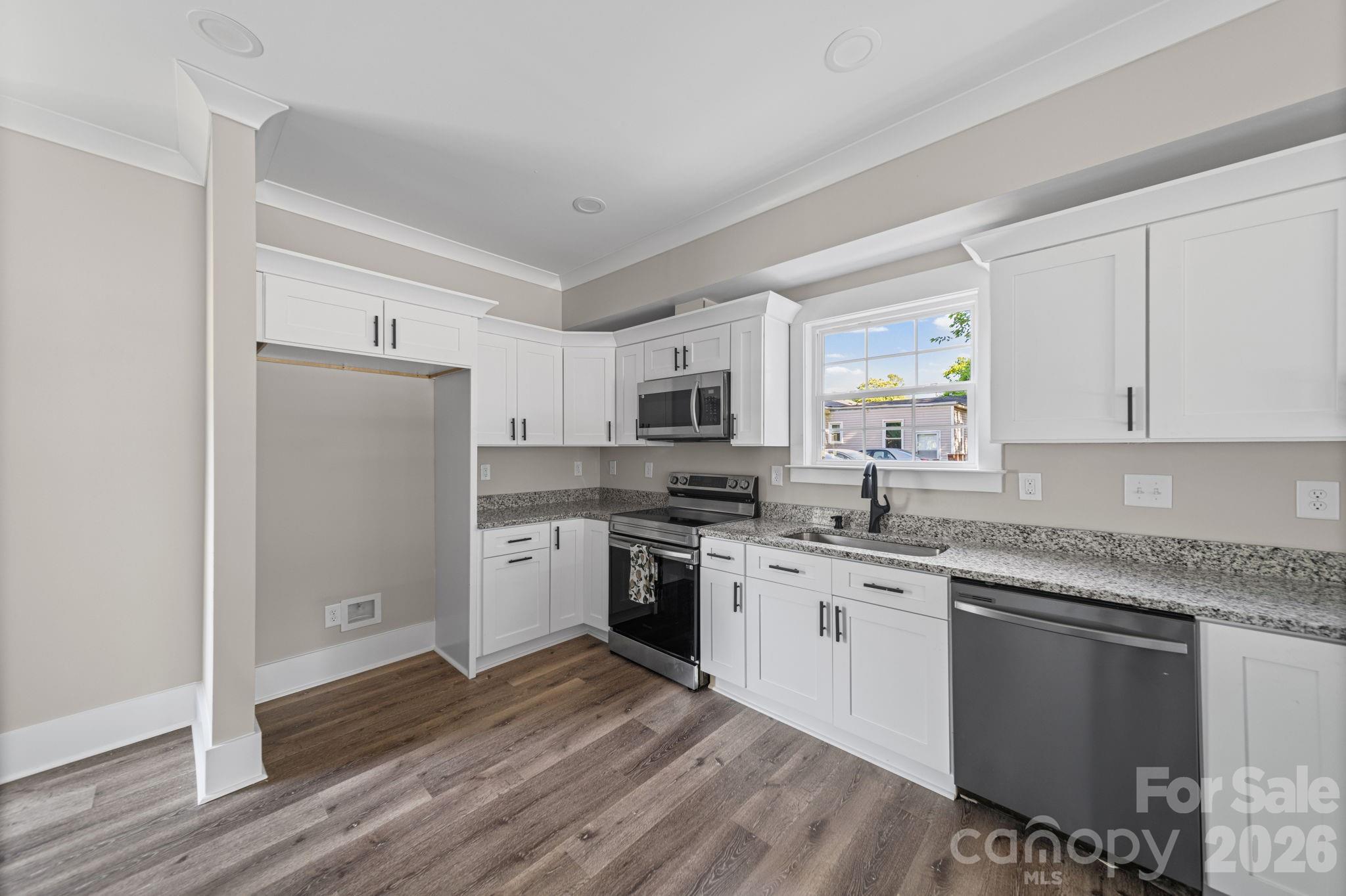 2406 Newland Road — Charlotte