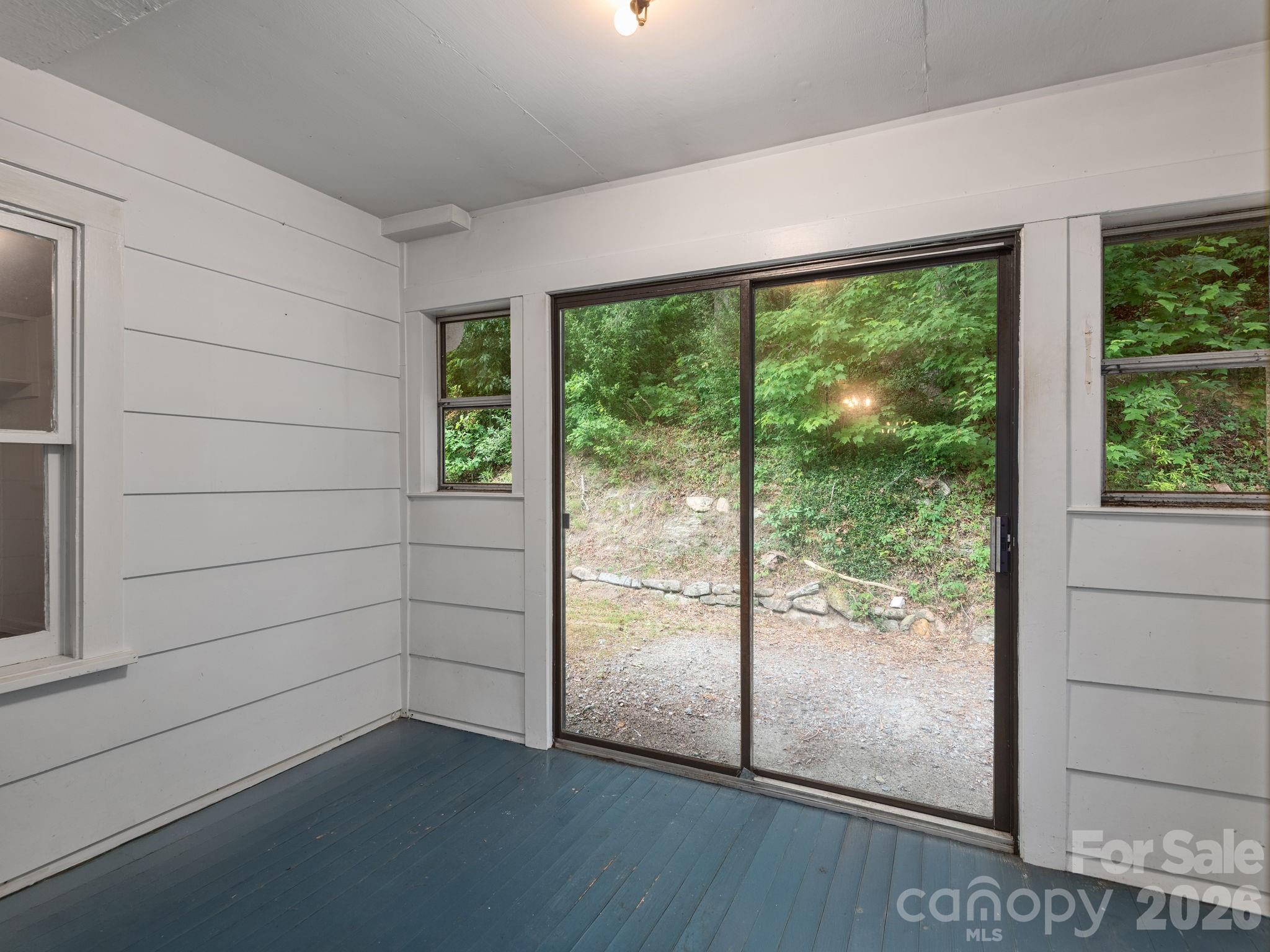 24 Piney Ridge Mountain Road — Zirconia