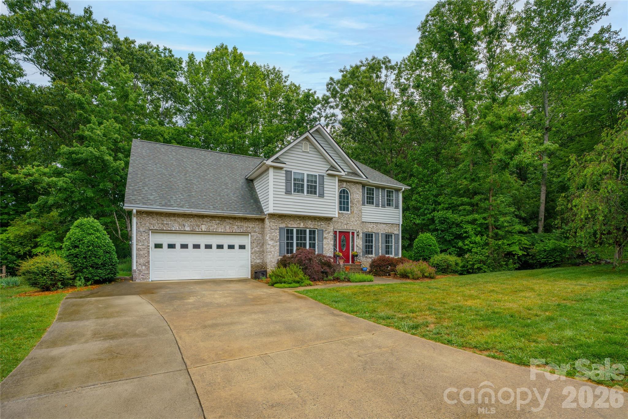 100 Welwyn Lane — Asheville