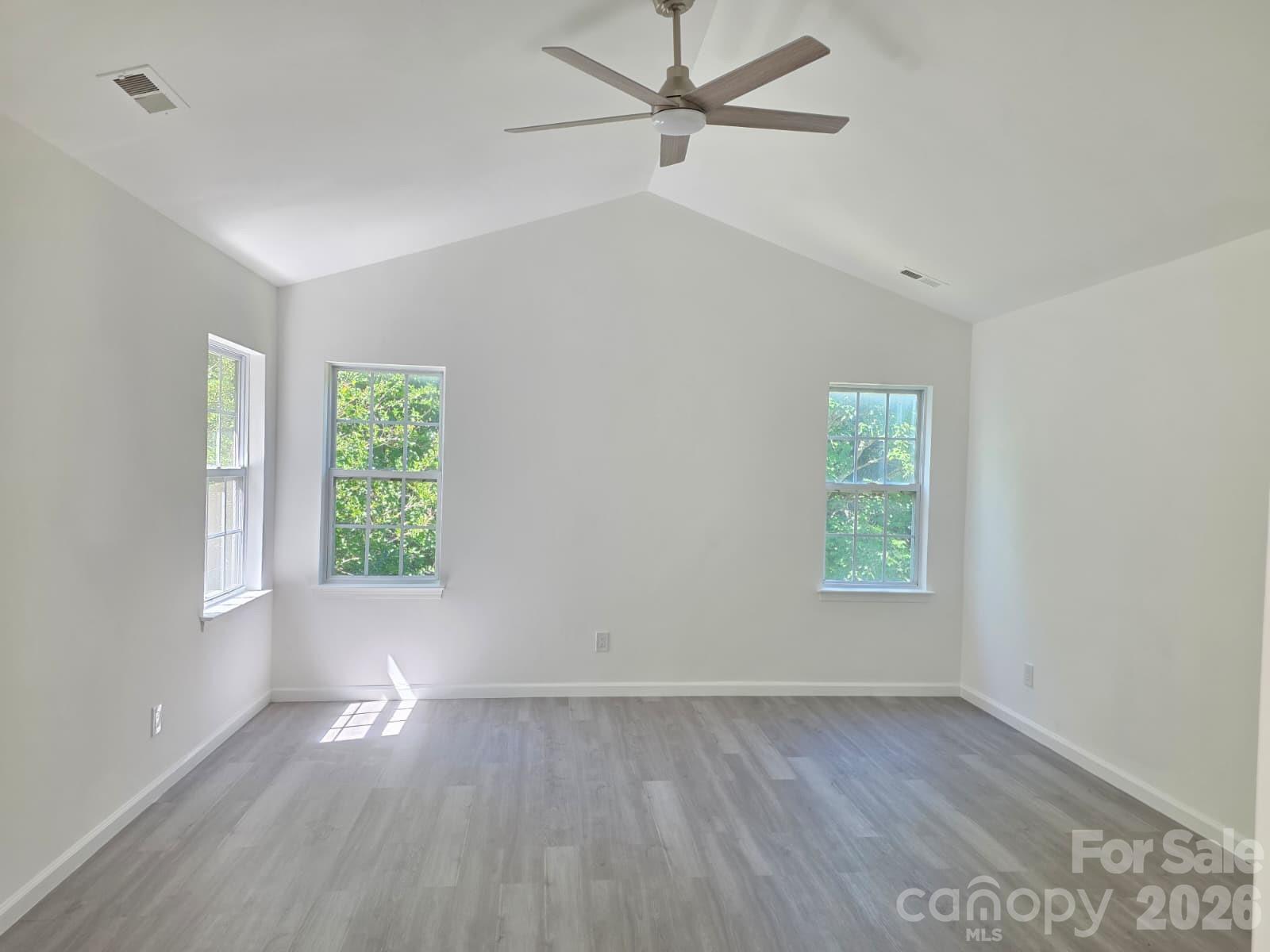 10317 Stoneykirk Lane — Charlotte