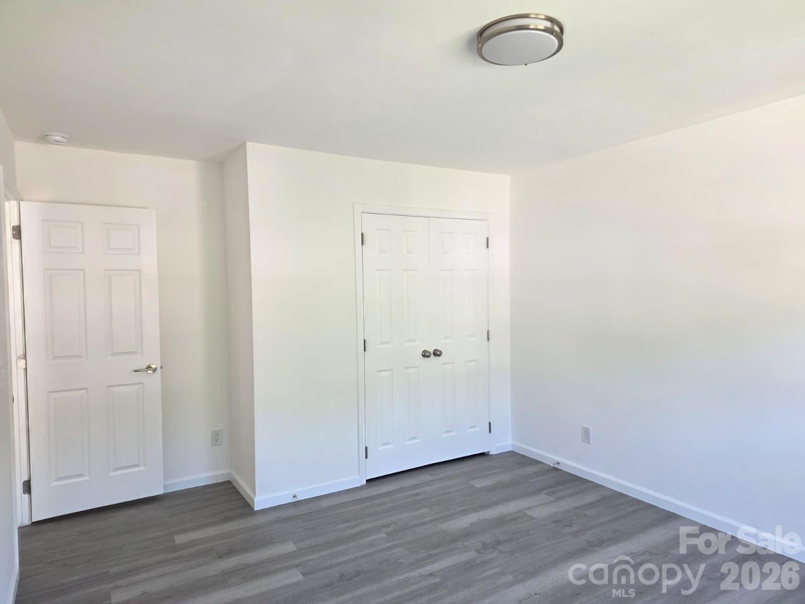 10317 Stoneykirk Lane — Charlotte