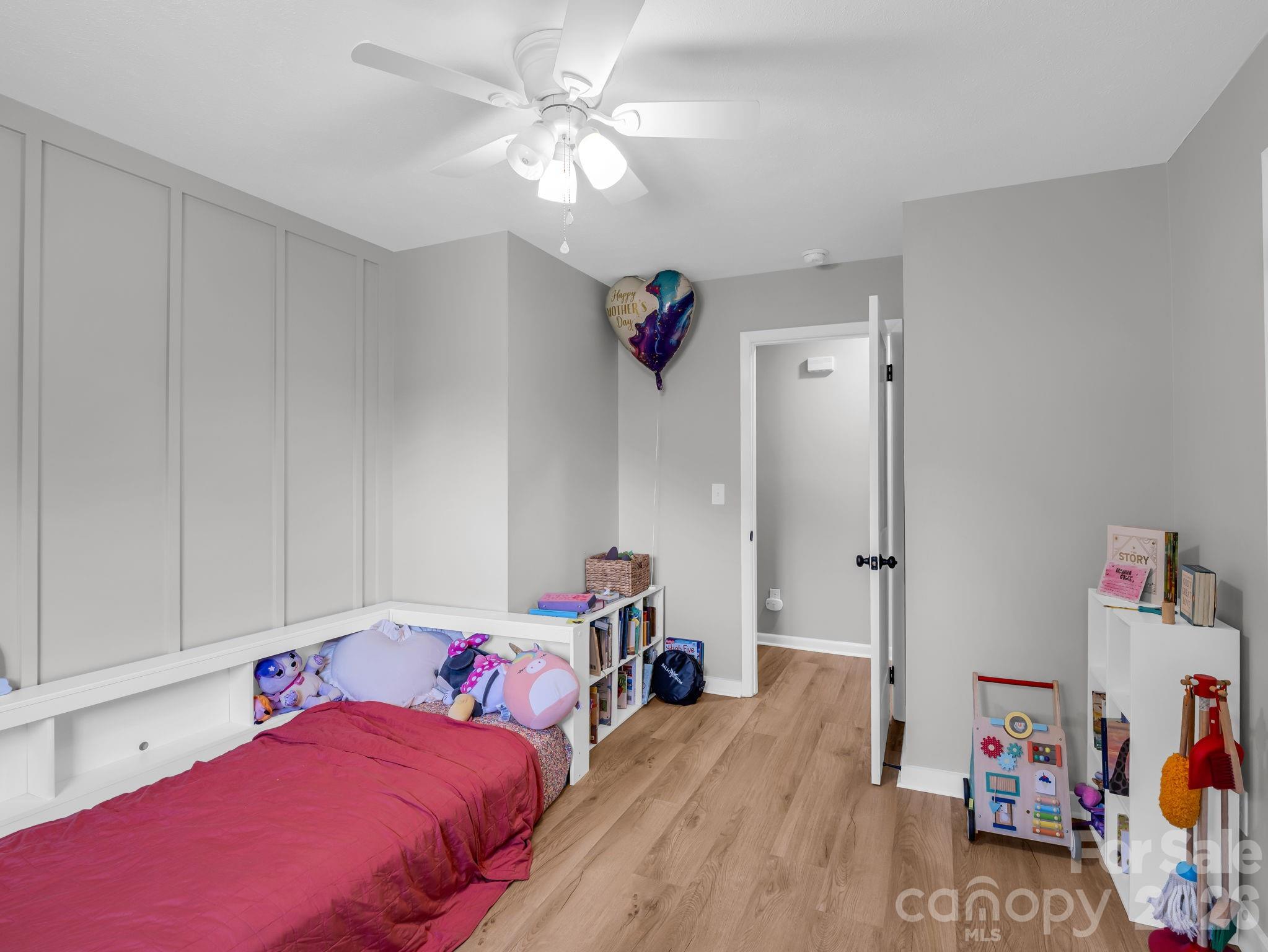 204 Jeff Street — Hendersonville