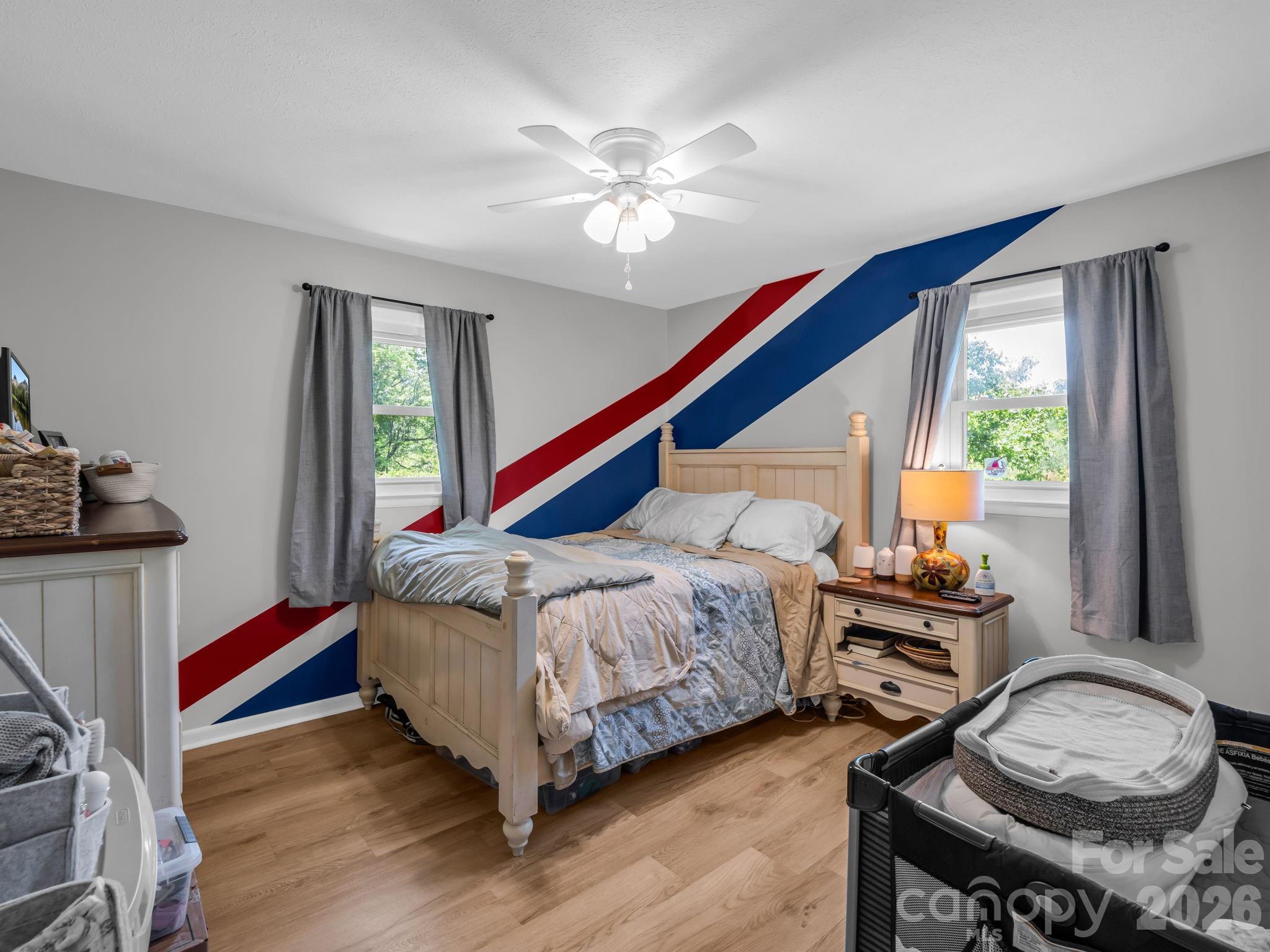 204 Jeff Street — Hendersonville