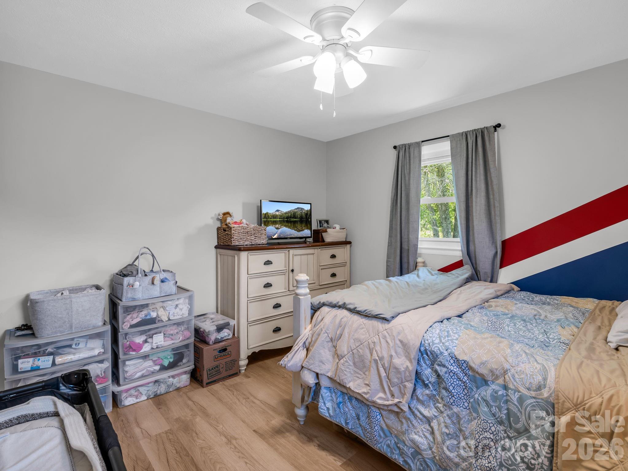 204 Jeff Street — Hendersonville