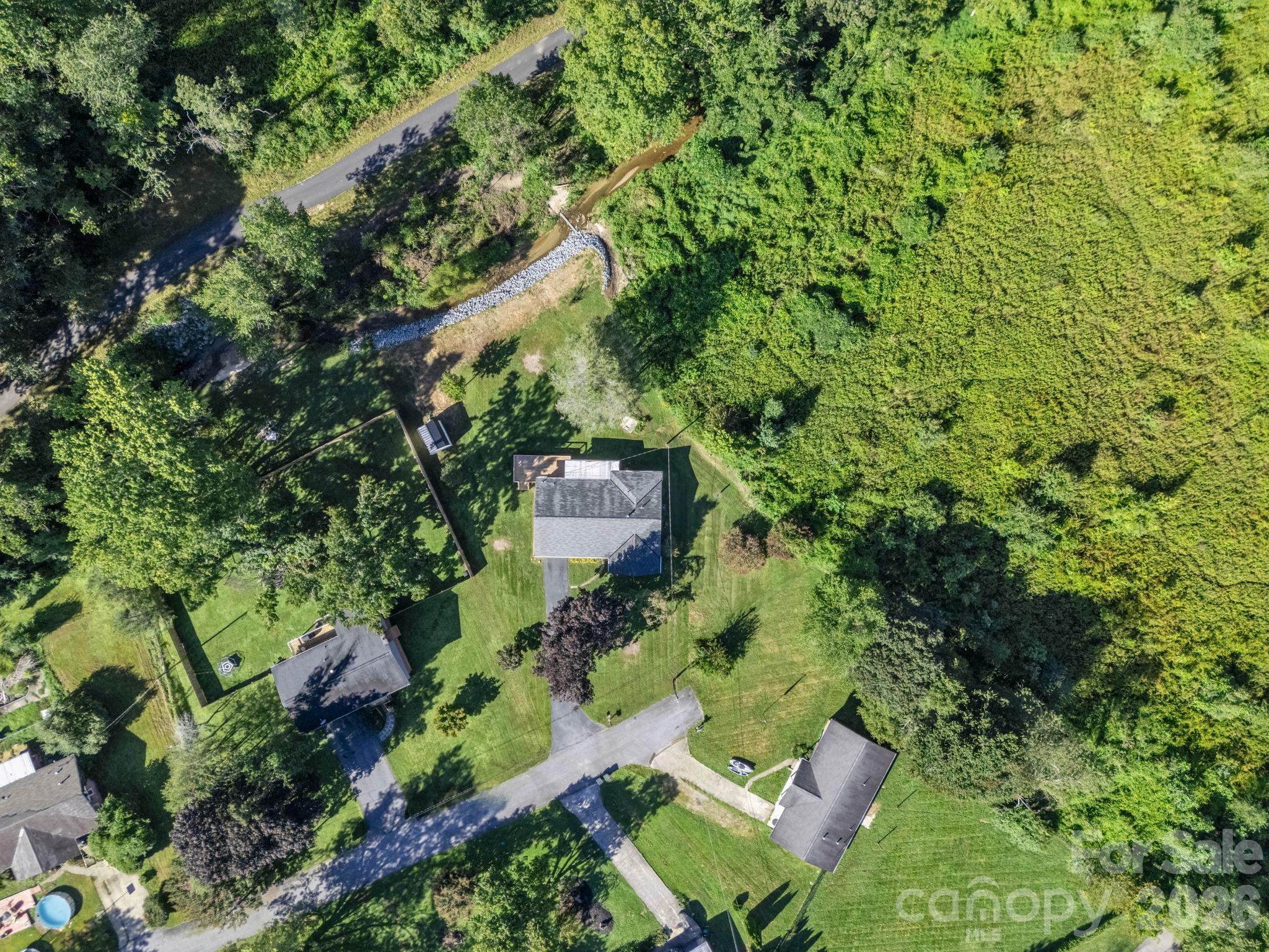 204 Jeff Street — Hendersonville