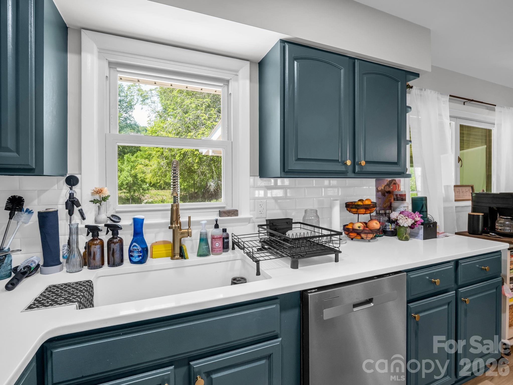 204 Jeff Street — Hendersonville
