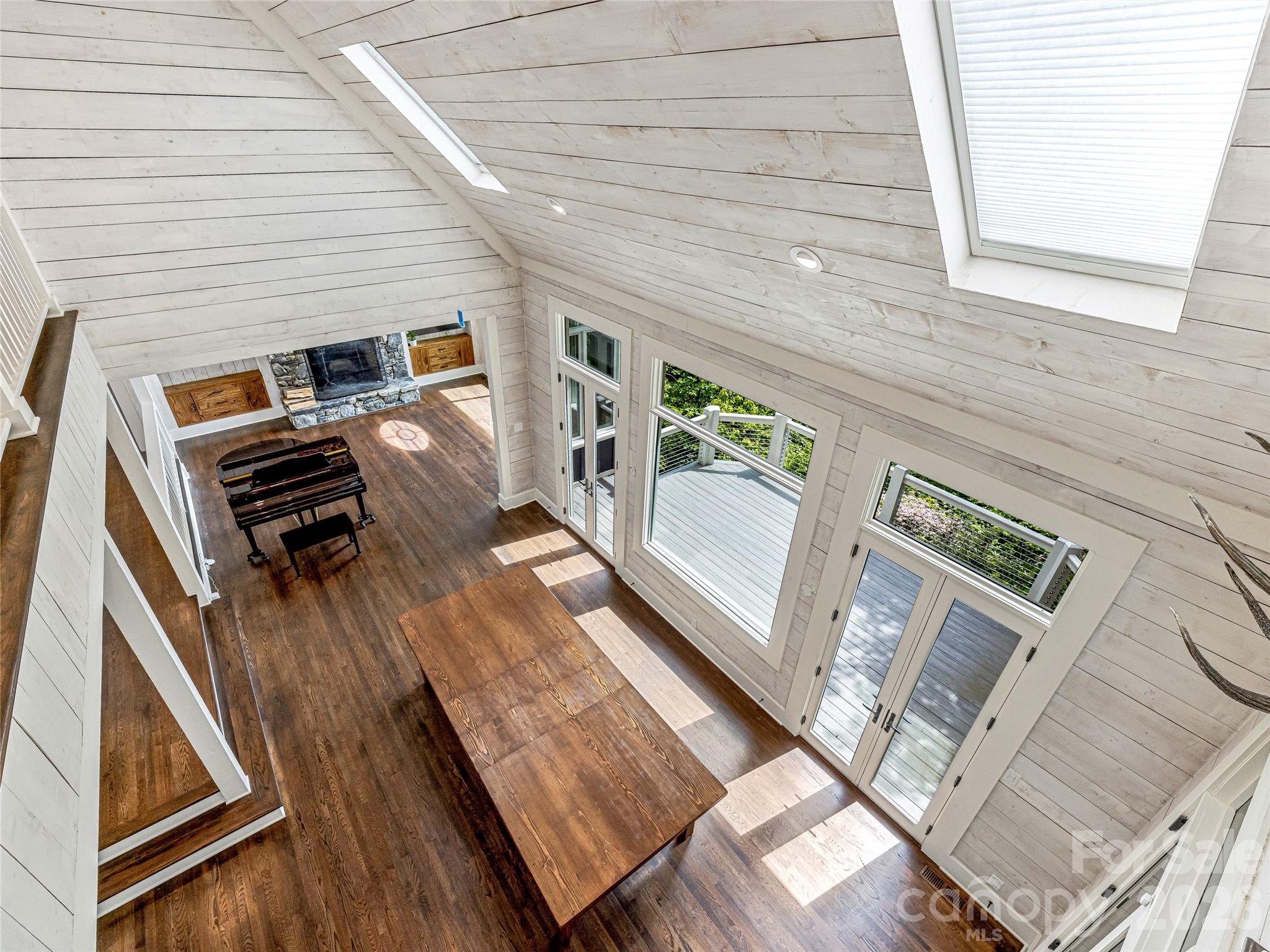 251 Toxaway Court — Lake Toxaway