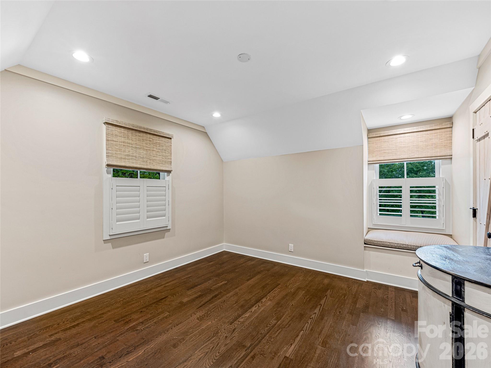 251 Toxaway Court — Lake Toxaway