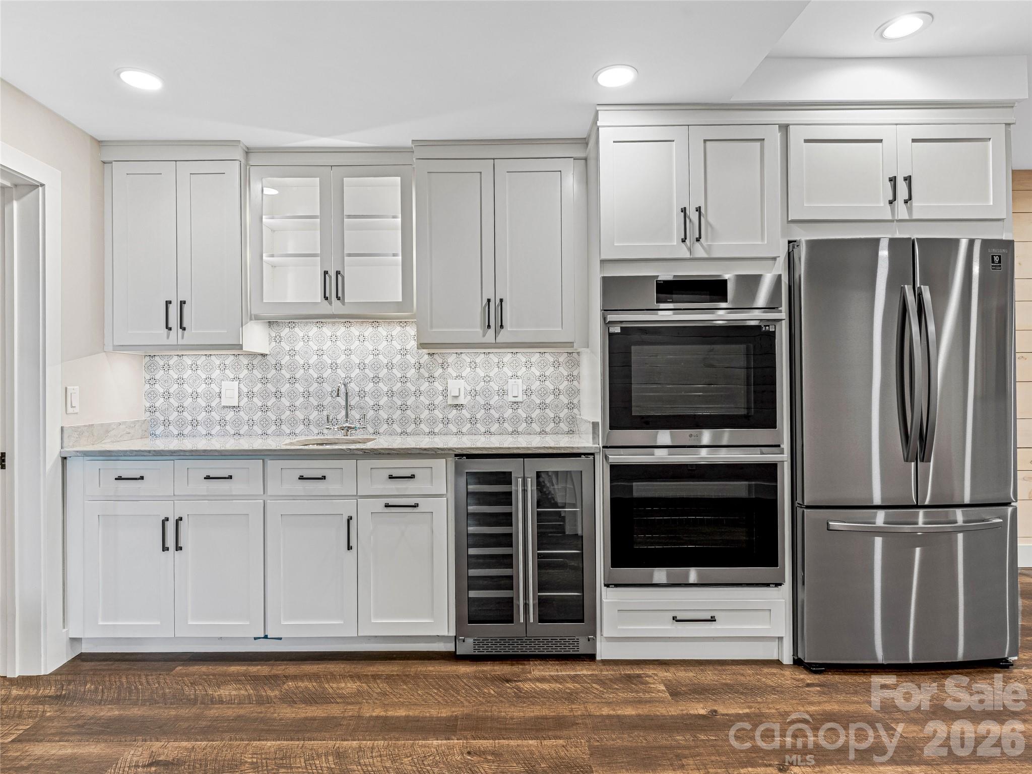 251 Toxaway Court — Lake Toxaway