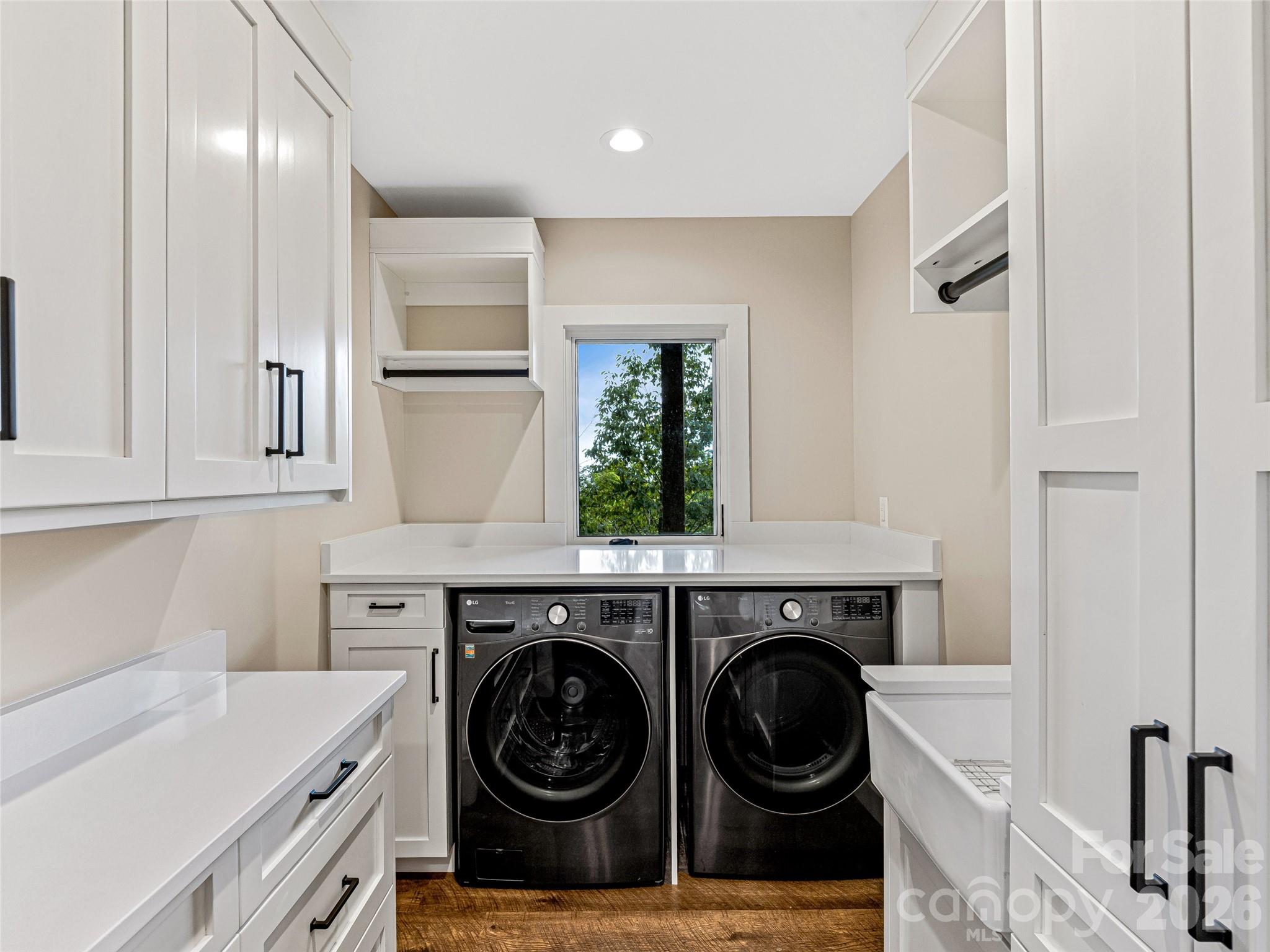 251 Toxaway Court — Lake Toxaway