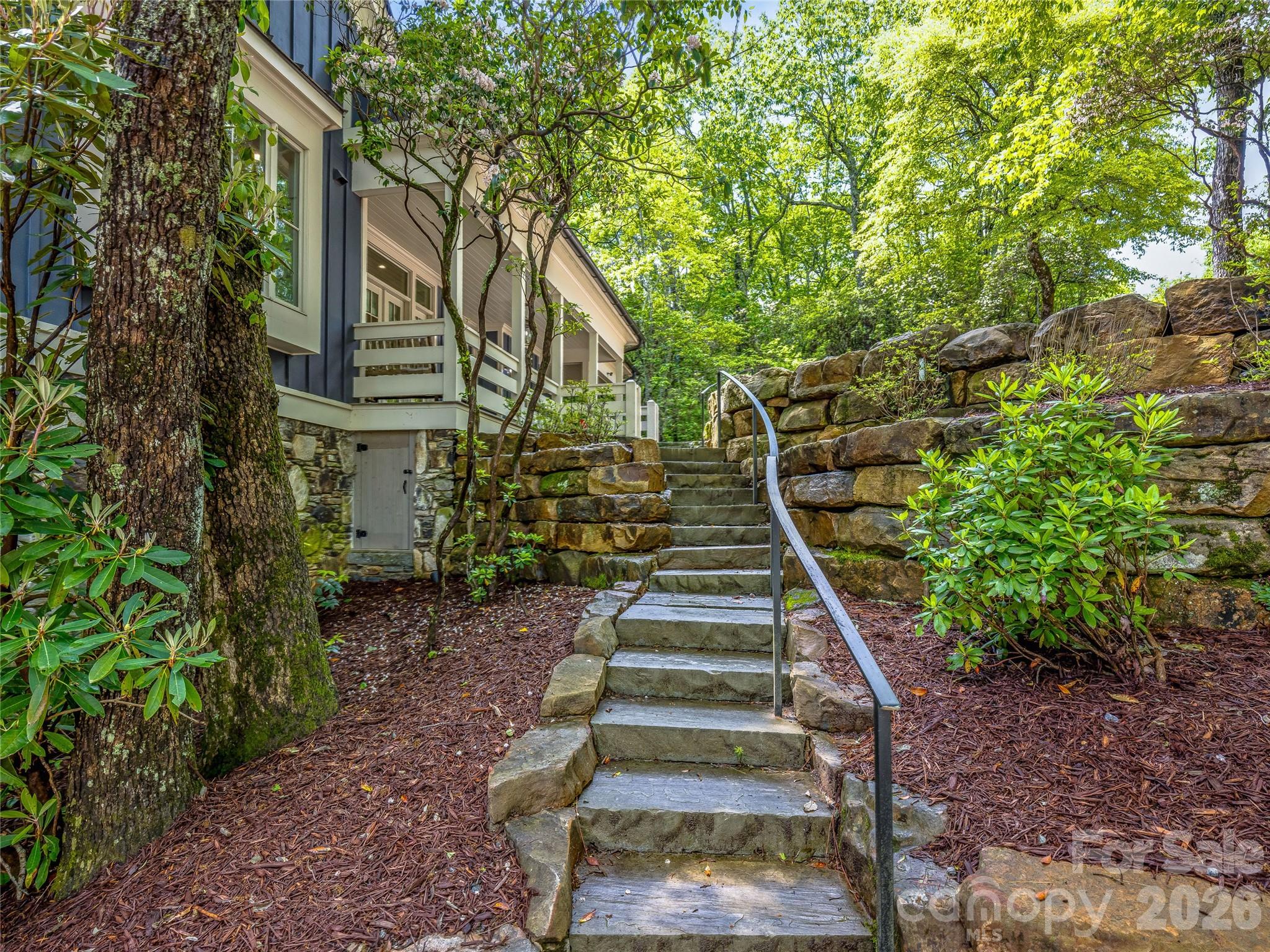 251 Toxaway Court — Lake Toxaway