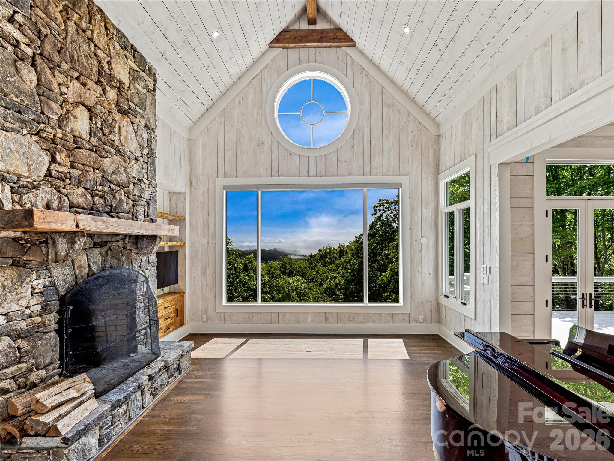251 Toxaway Court — Lake Toxaway