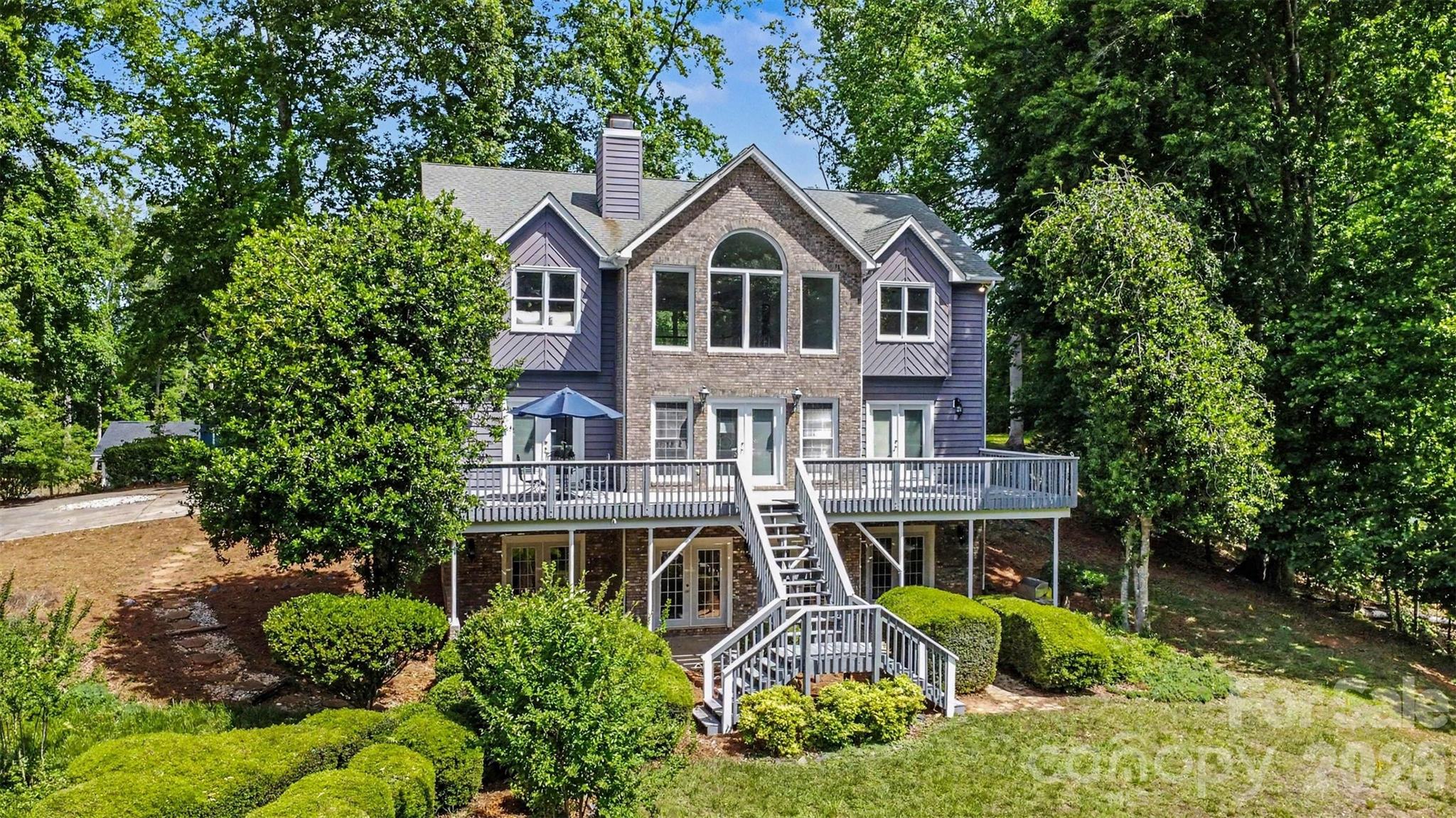 6620 Amos Smith Road — Charlotte