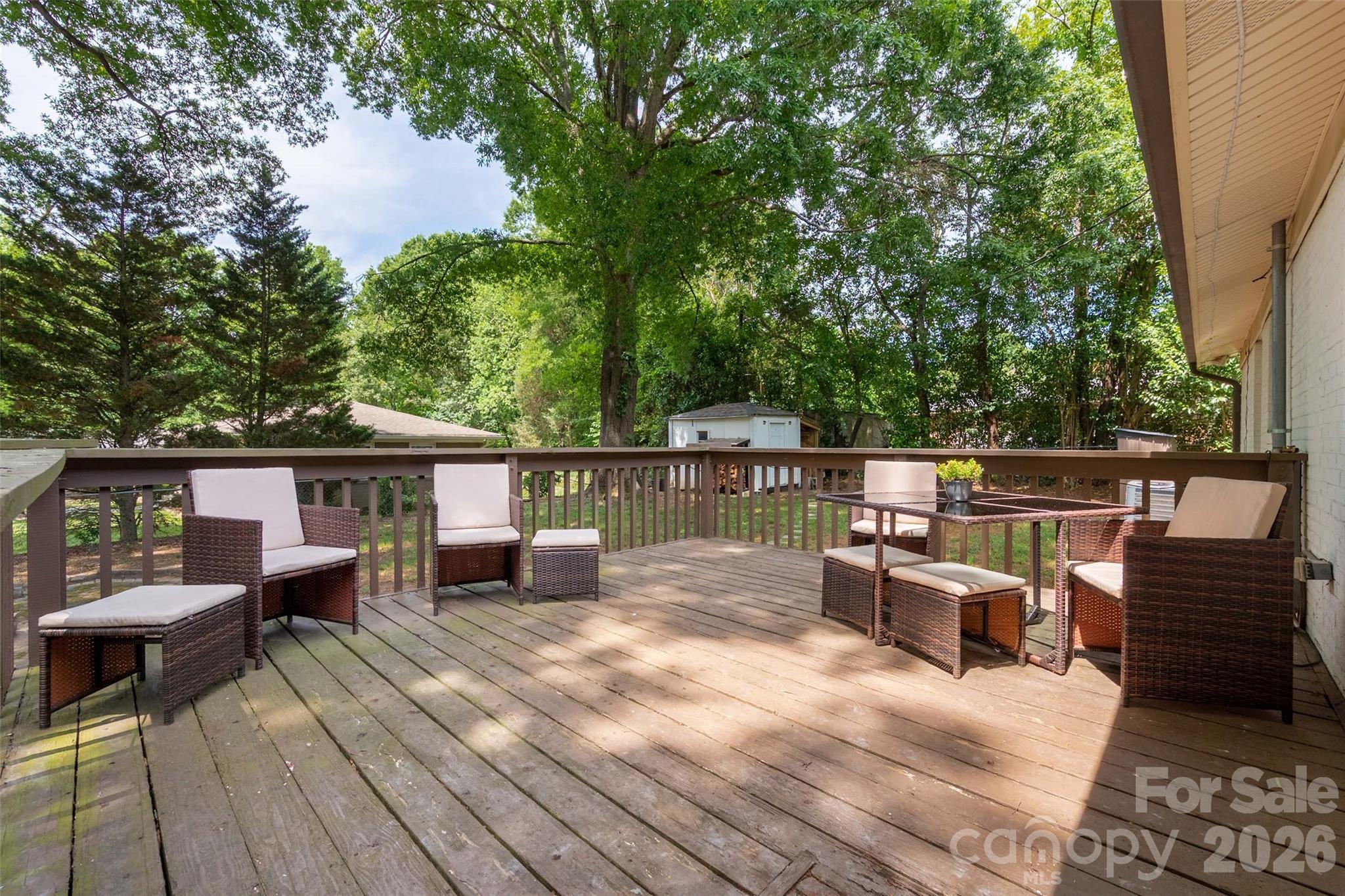 4300 Dowling Drive — Charlotte