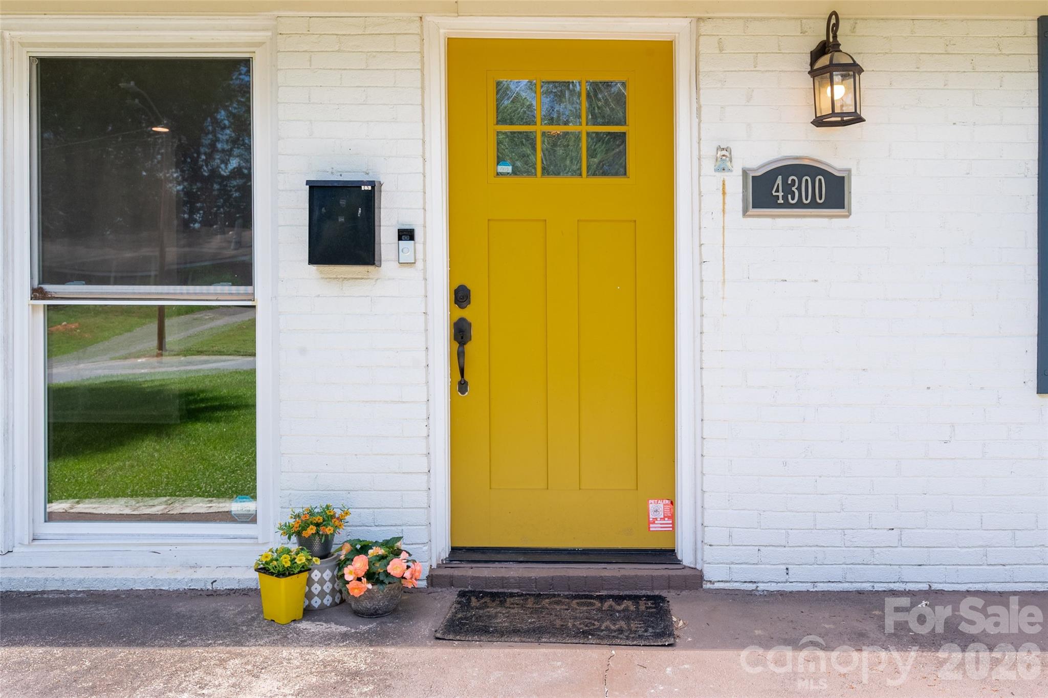 4300 Dowling Drive — Charlotte