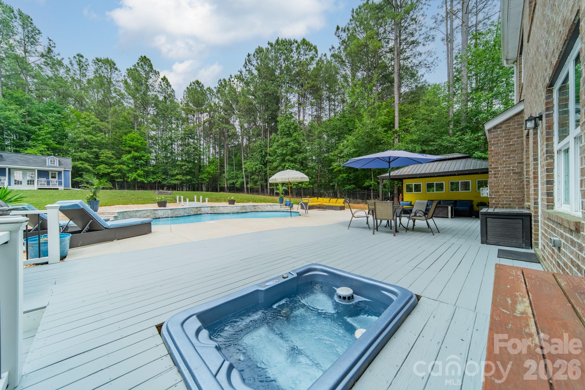 512 Stillwater Road — Troutman