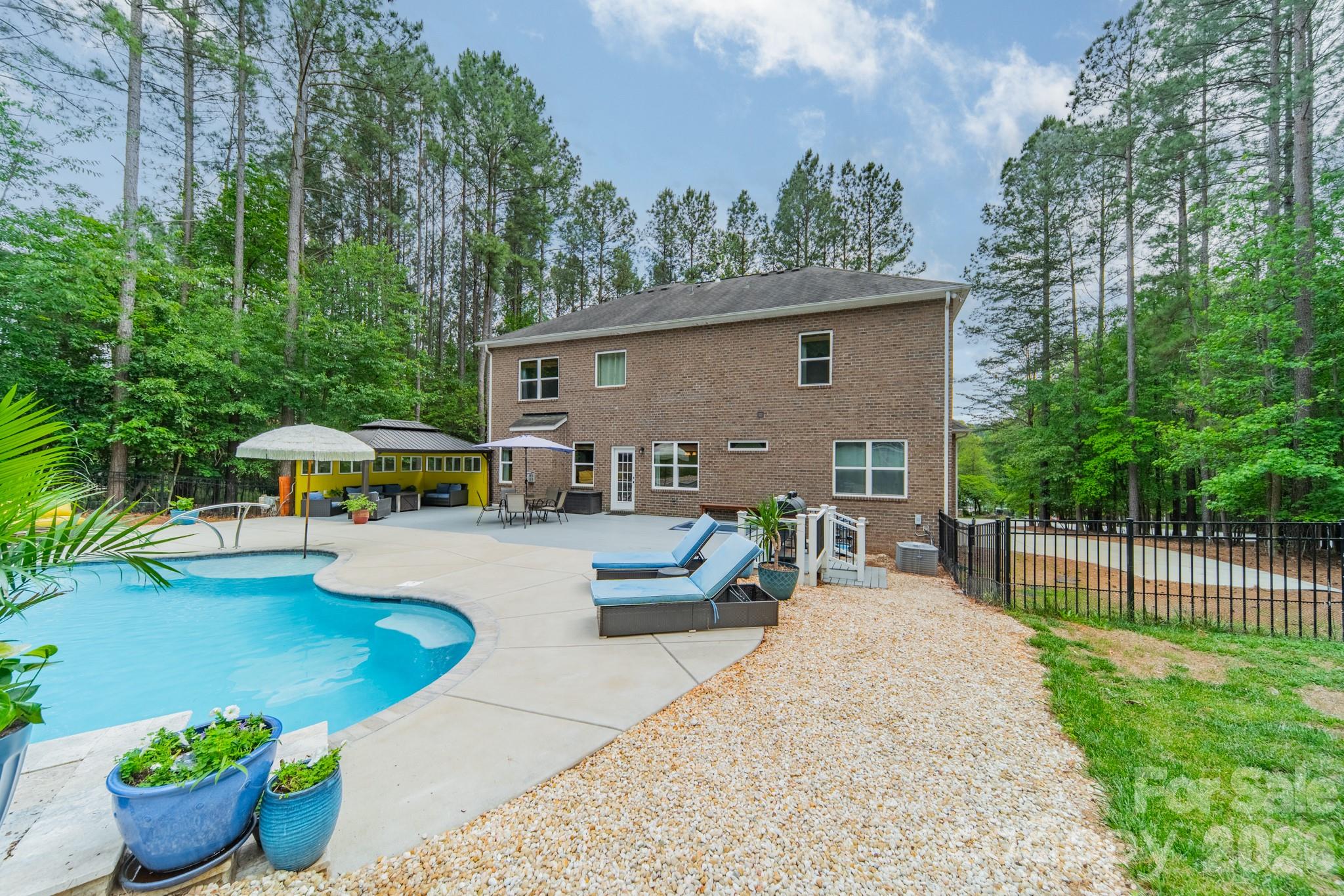 512 Stillwater Road — Troutman