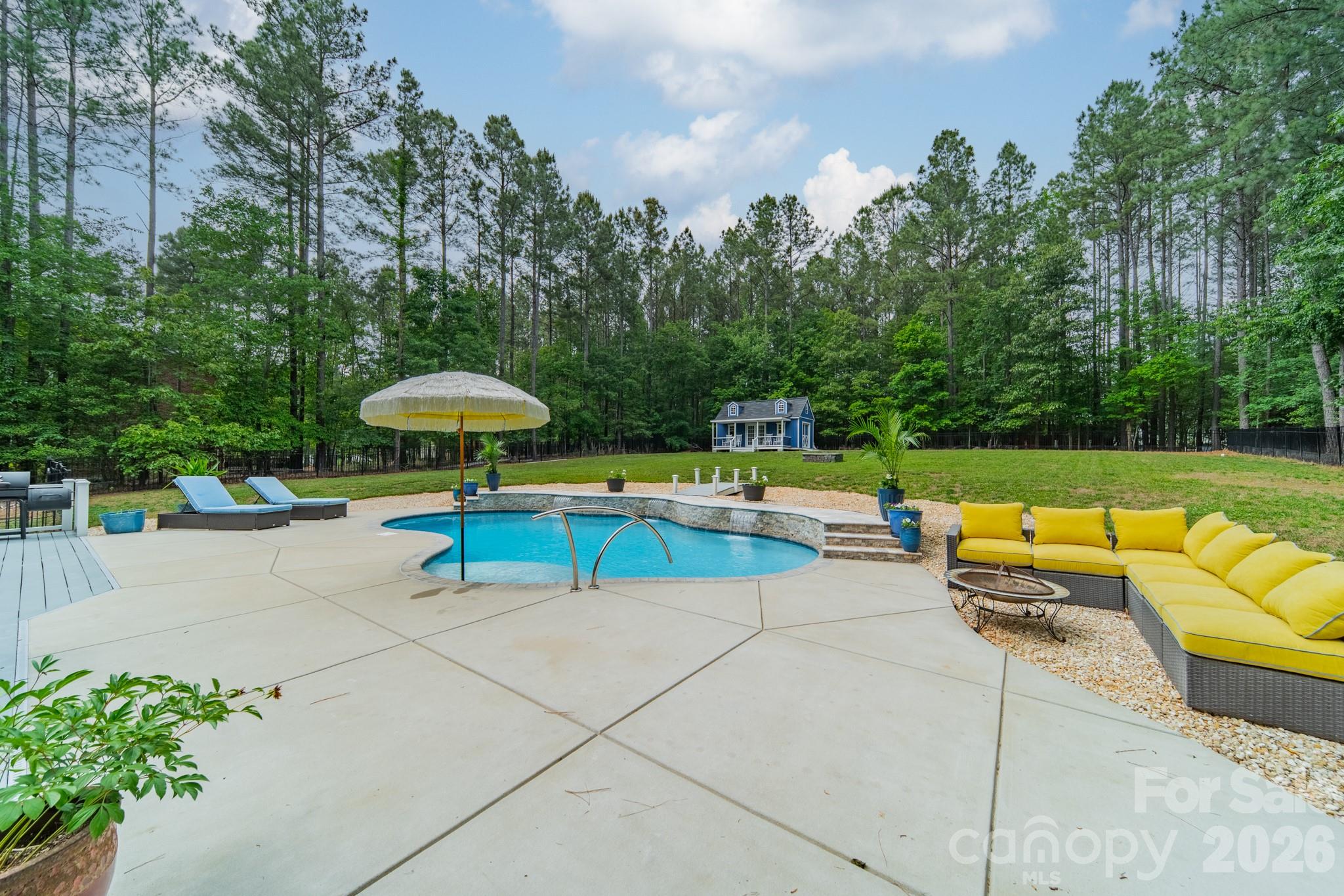 512 Stillwater Road — Troutman