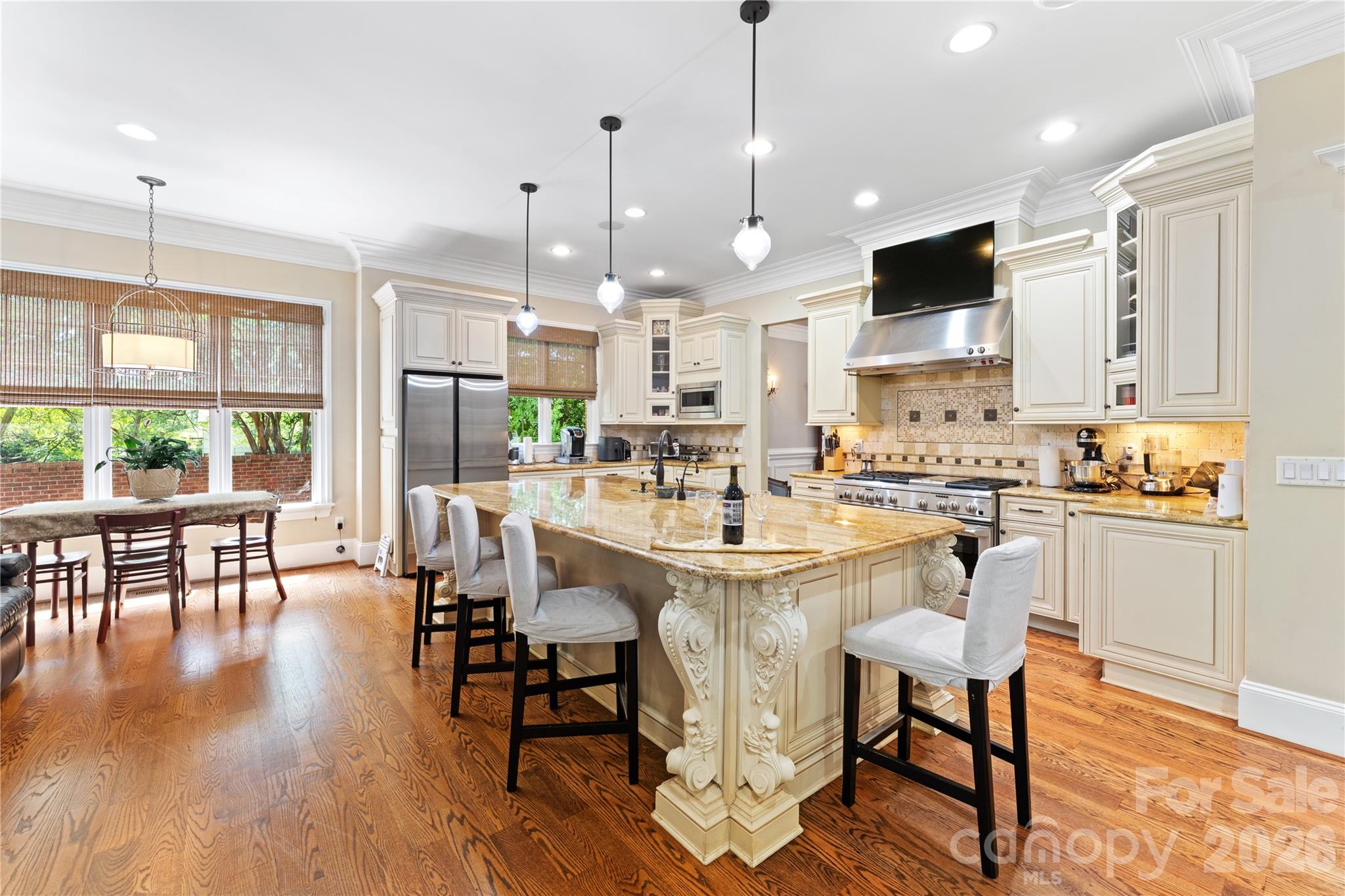 5511 Carmel Road — Charlotte