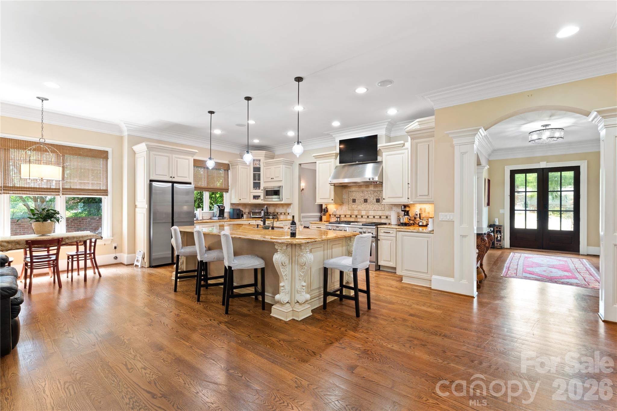 5511 Carmel Road — Charlotte