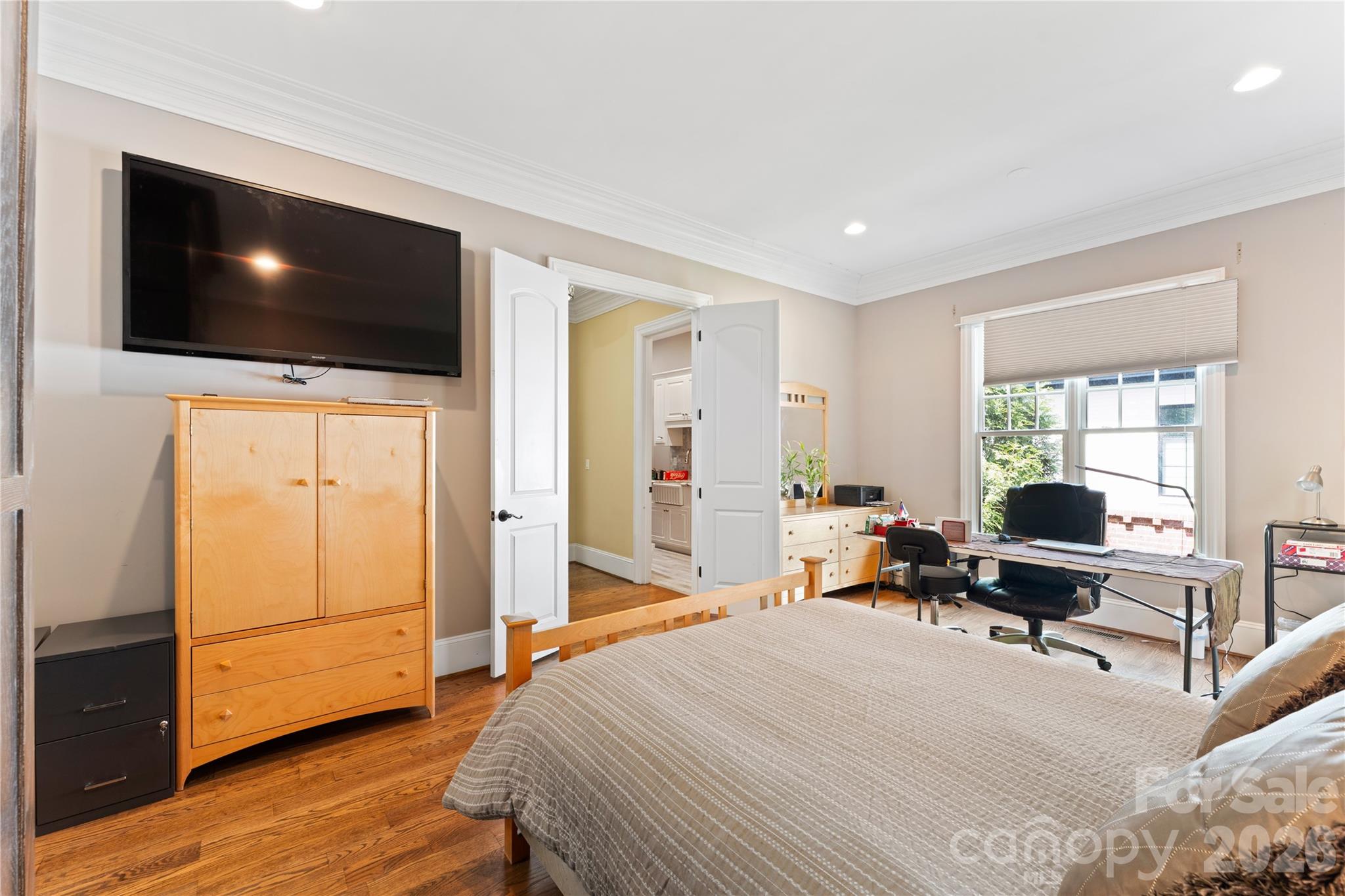 5511 Carmel Road — Charlotte