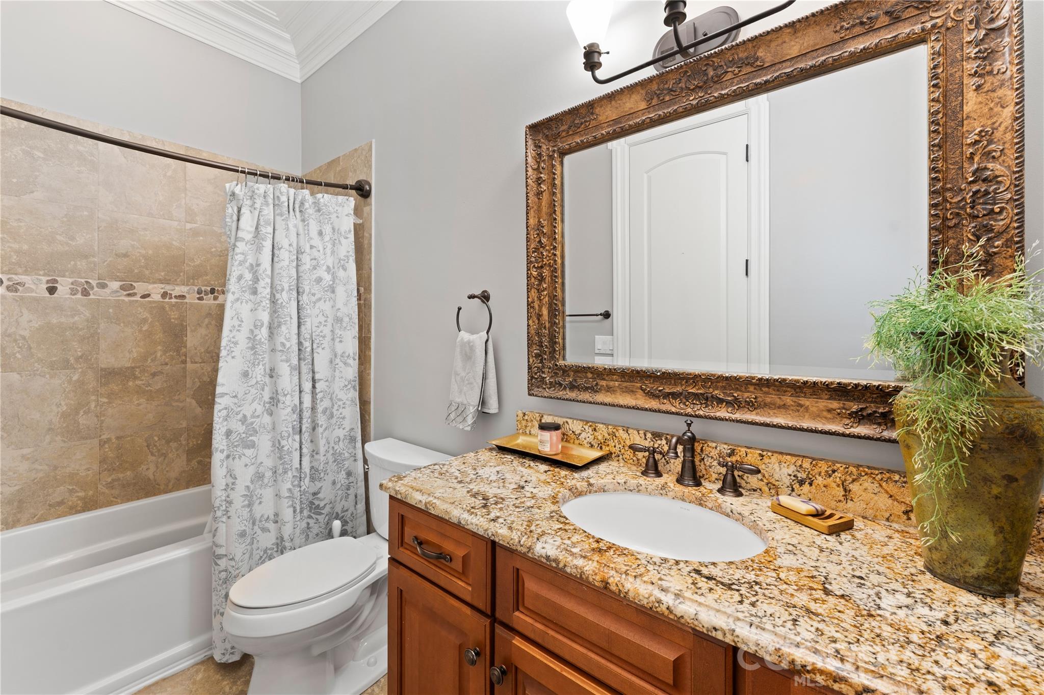 5511 Carmel Road — Charlotte