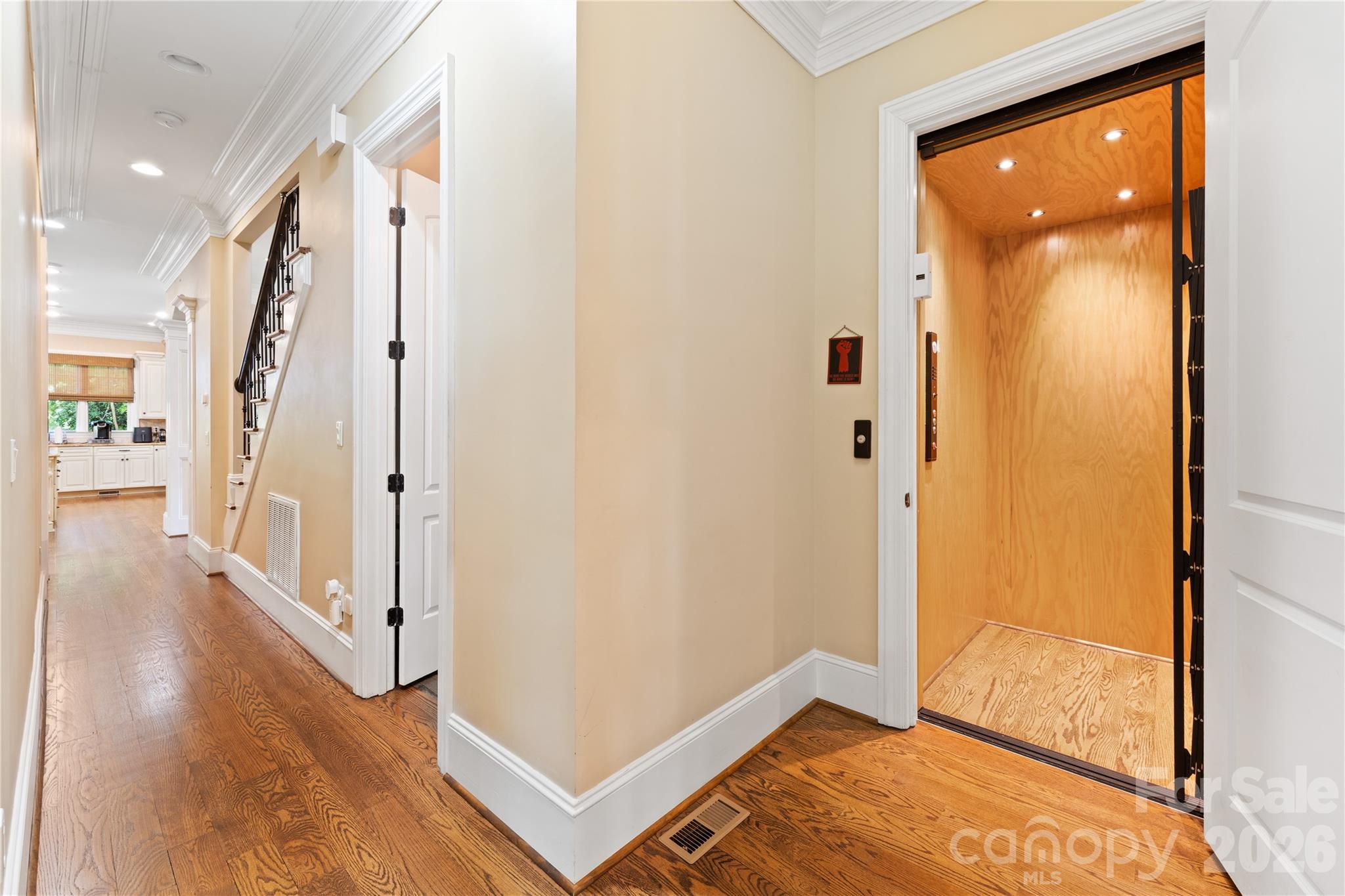 5511 Carmel Road — Charlotte