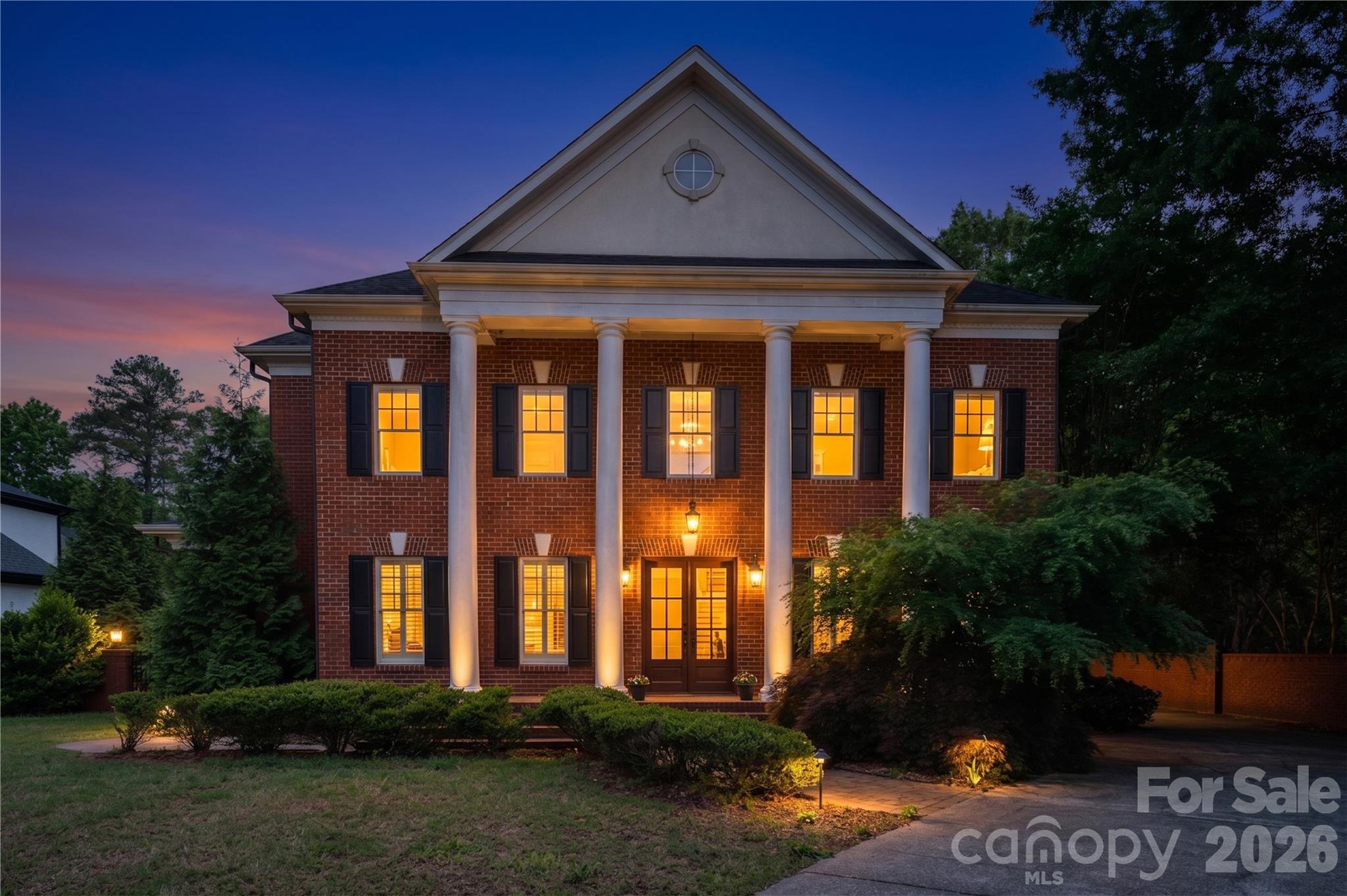 5511 Carmel Road — Charlotte