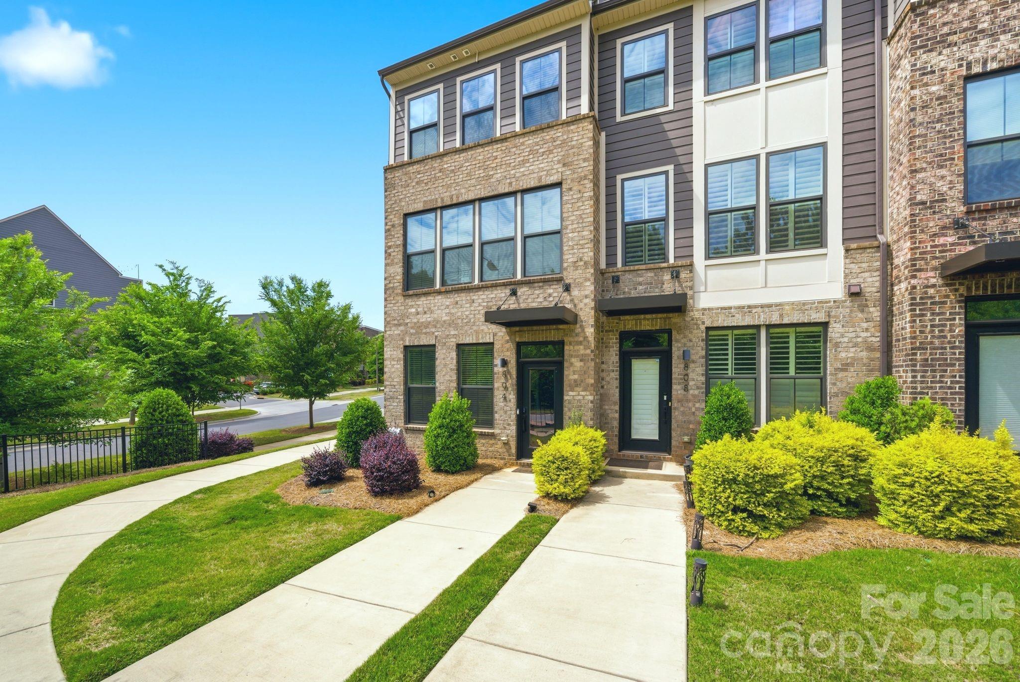 804 Broad River Lane — Charlotte