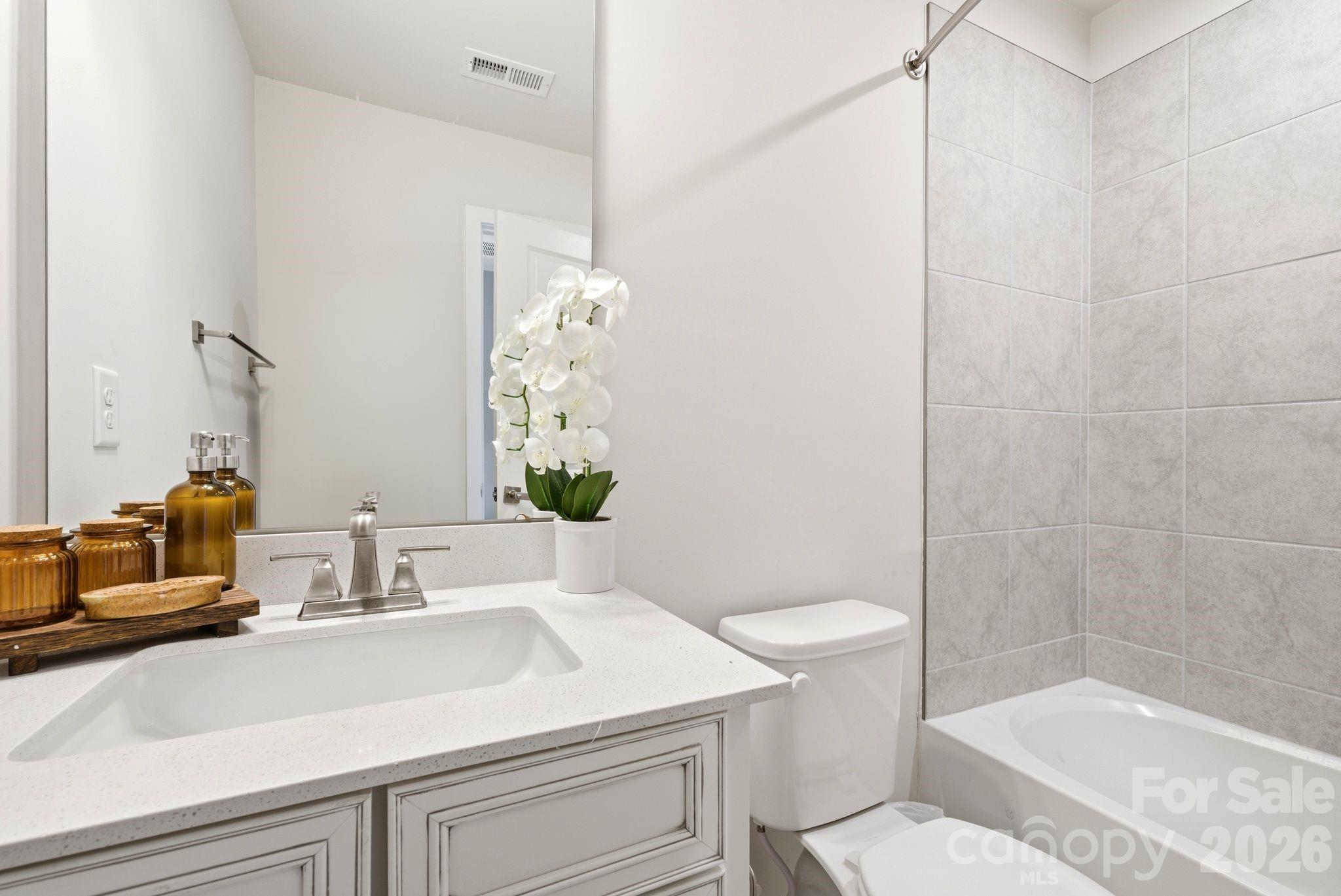 804 Broad River Lane — Charlotte