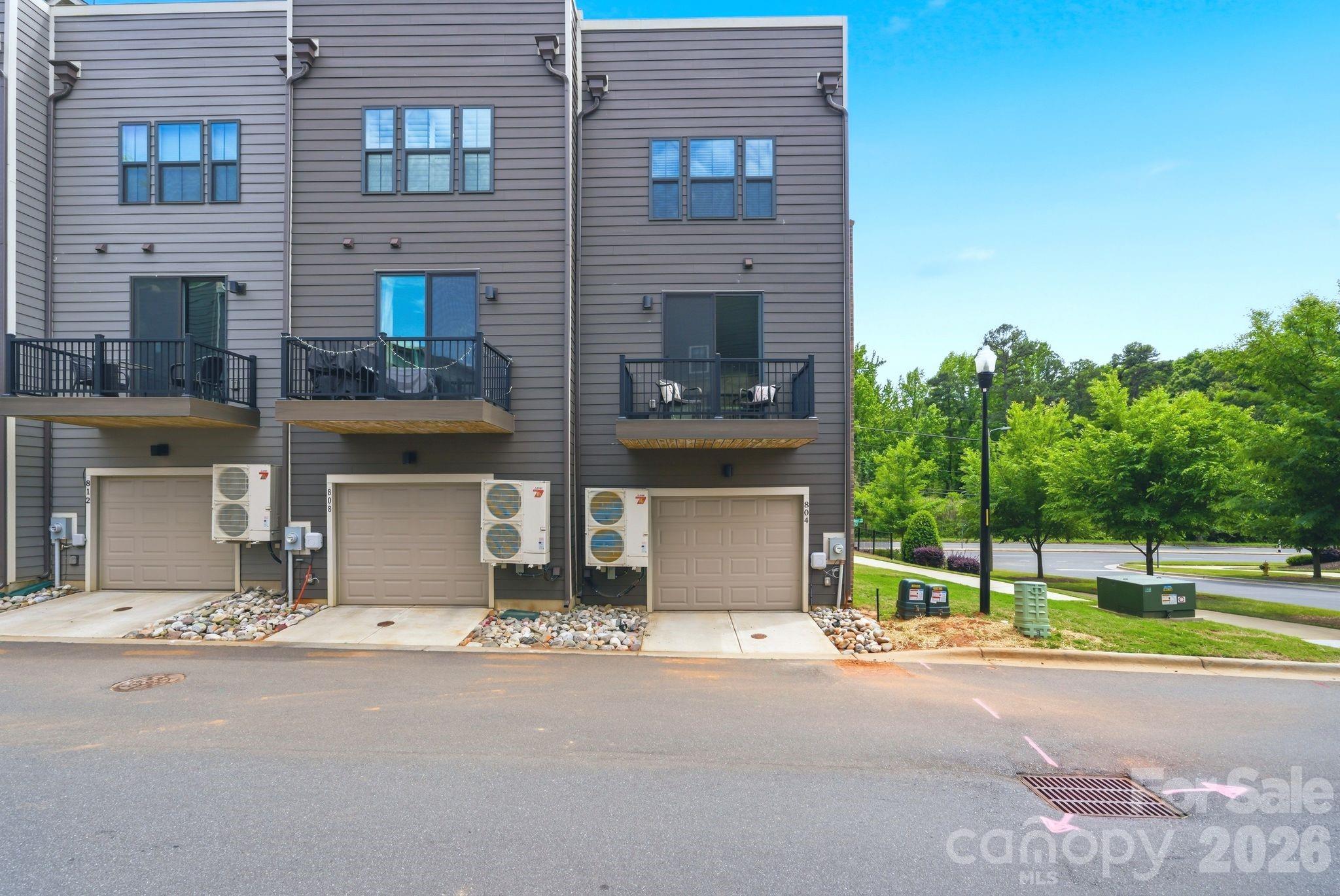804 Broad River Lane — Charlotte