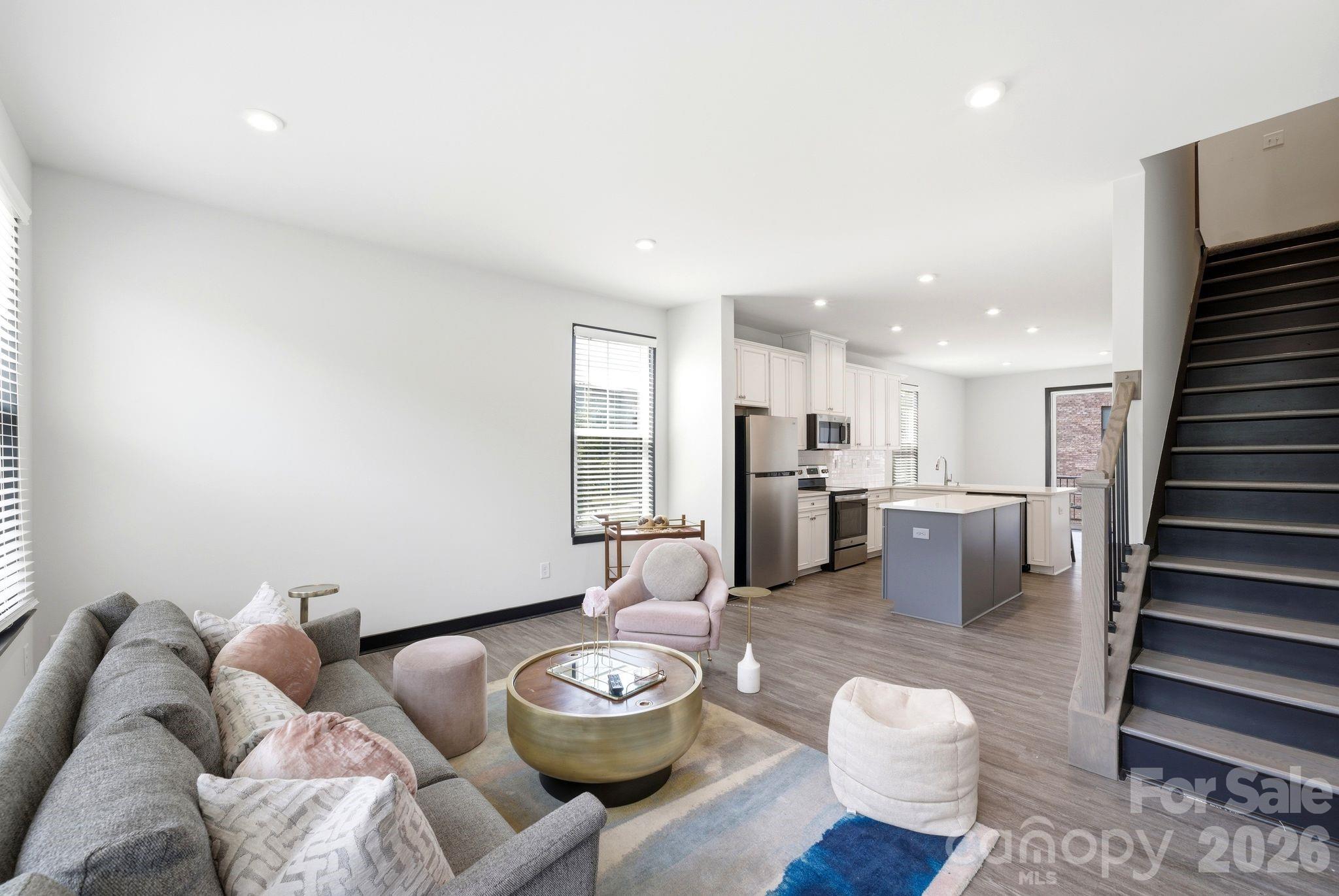 804 Broad River Lane — Charlotte