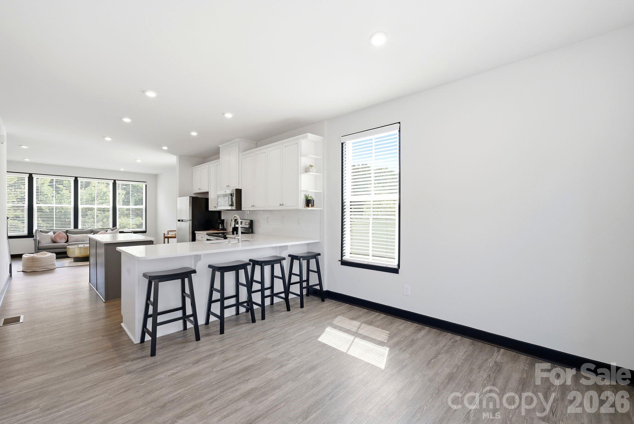 804 Broad River Lane — Charlotte