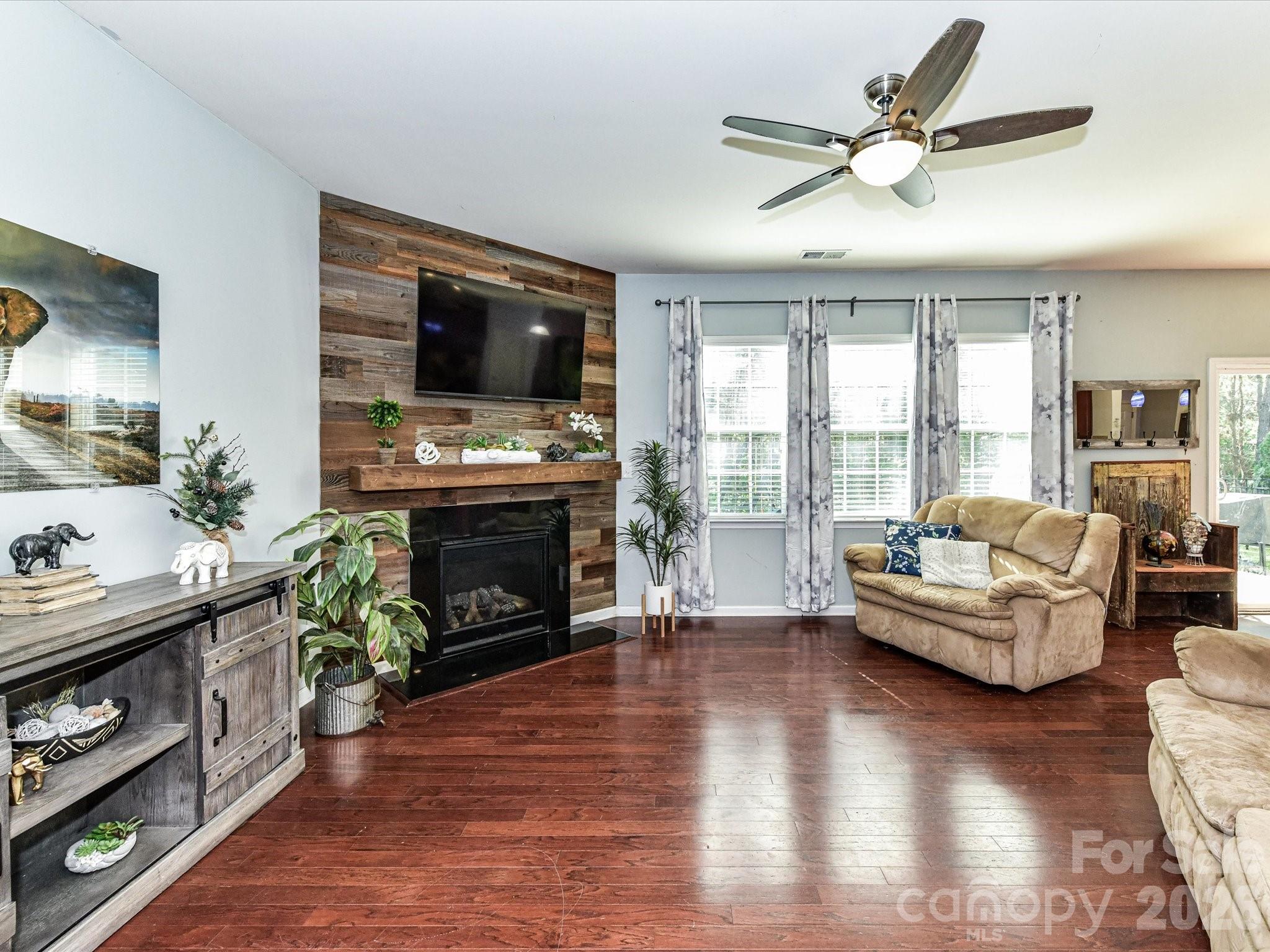 6935 Liverpool Court — Fort Mill