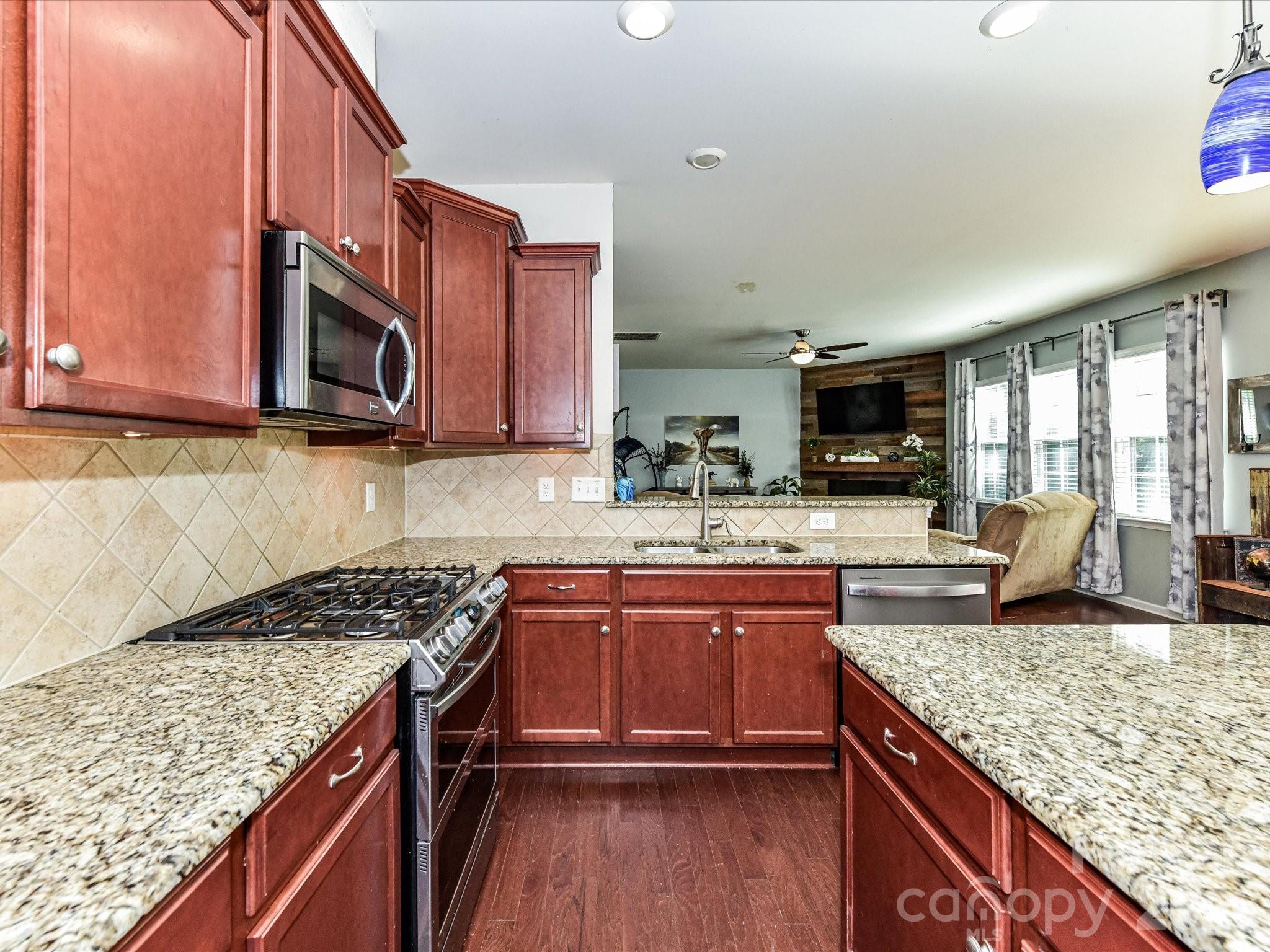 6935 Liverpool Court — Fort Mill