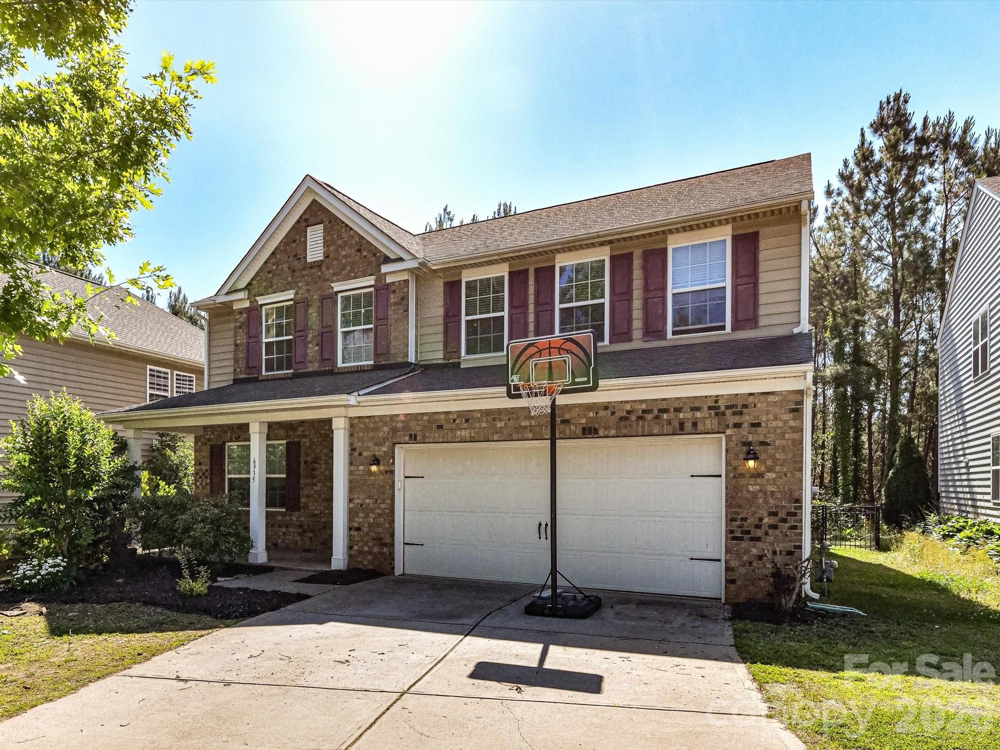 6935 Liverpool Court — Fort Mill