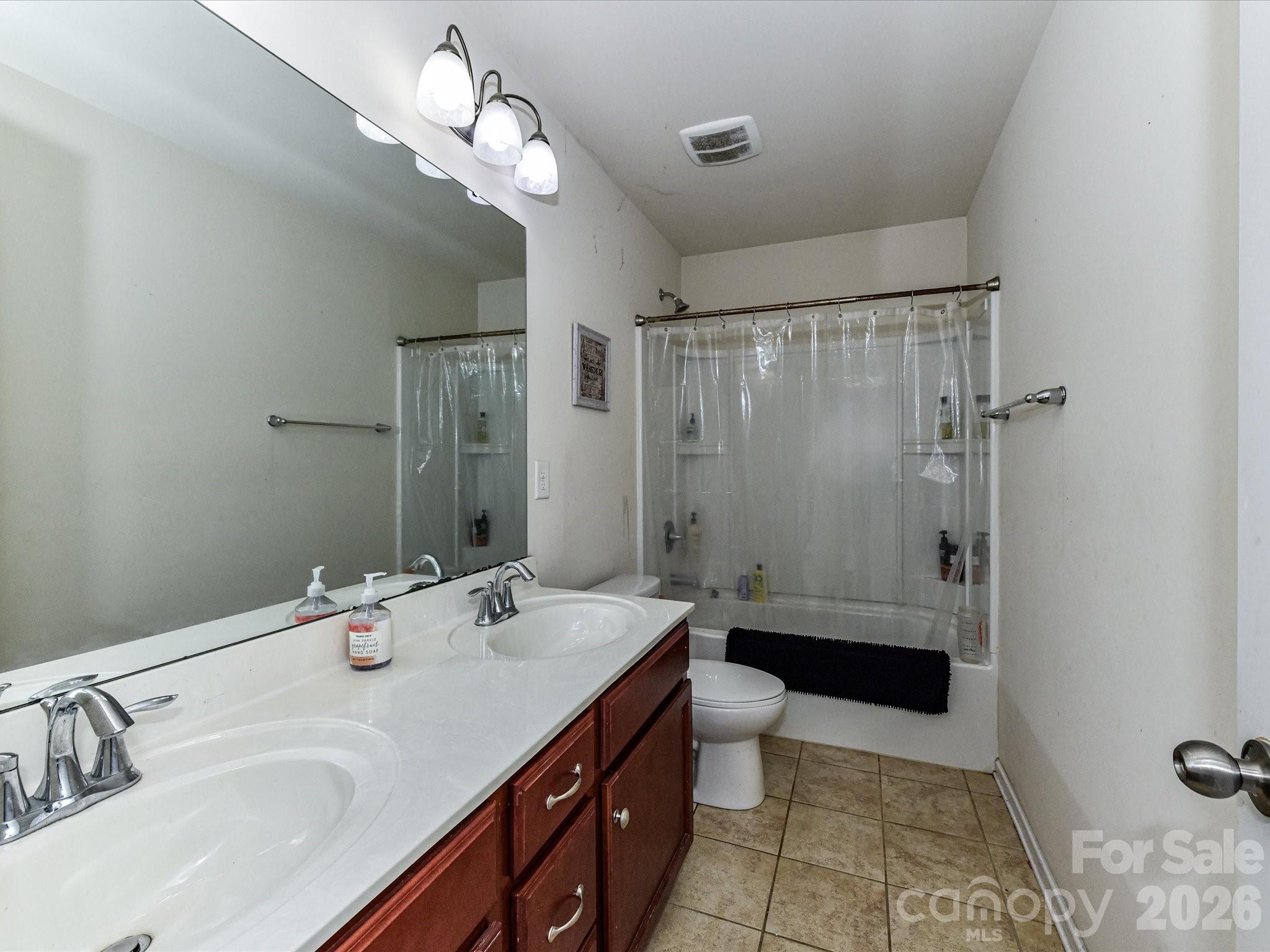 6935 Liverpool Court — Fort Mill