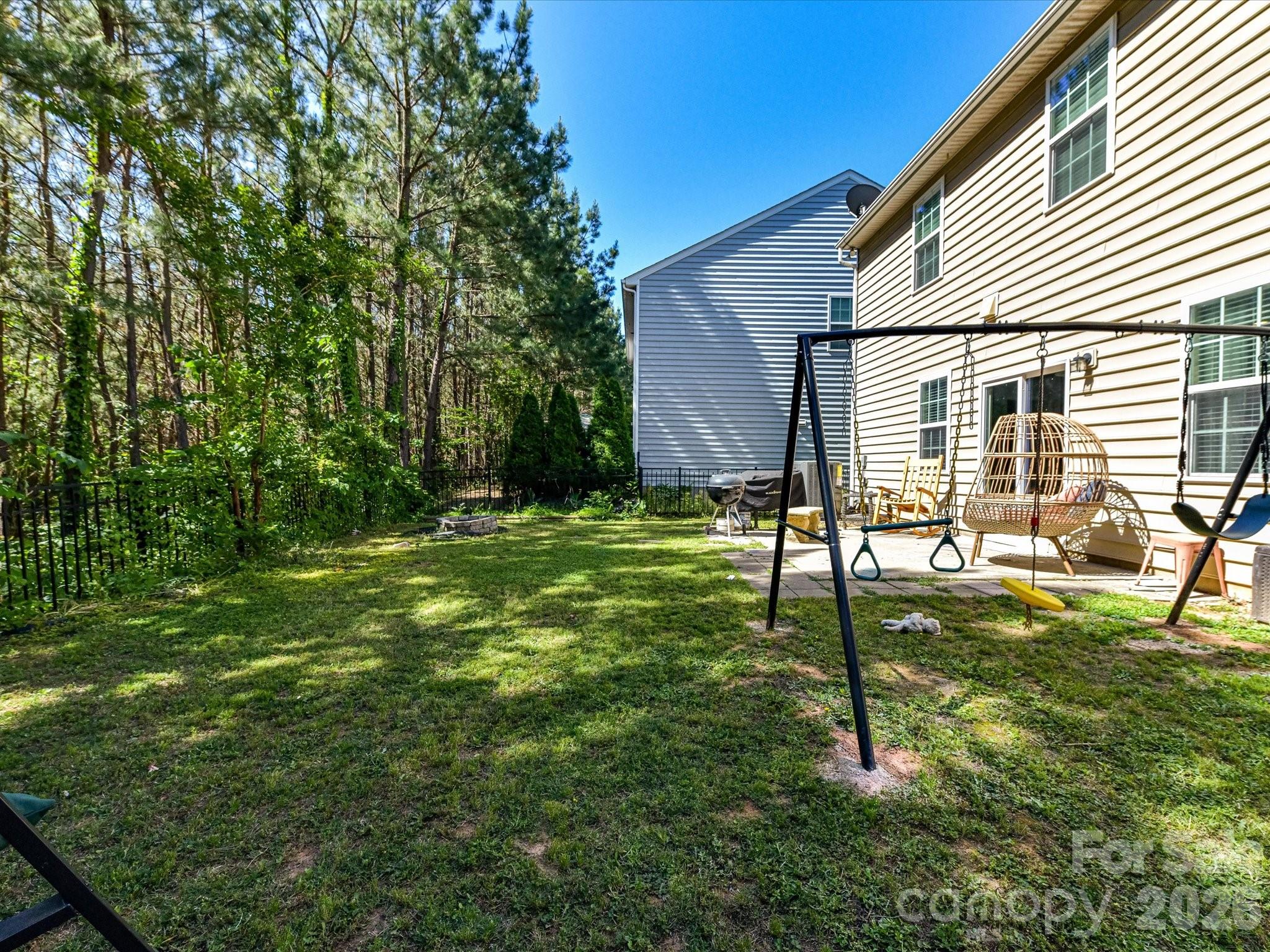 6935 Liverpool Court — Fort Mill