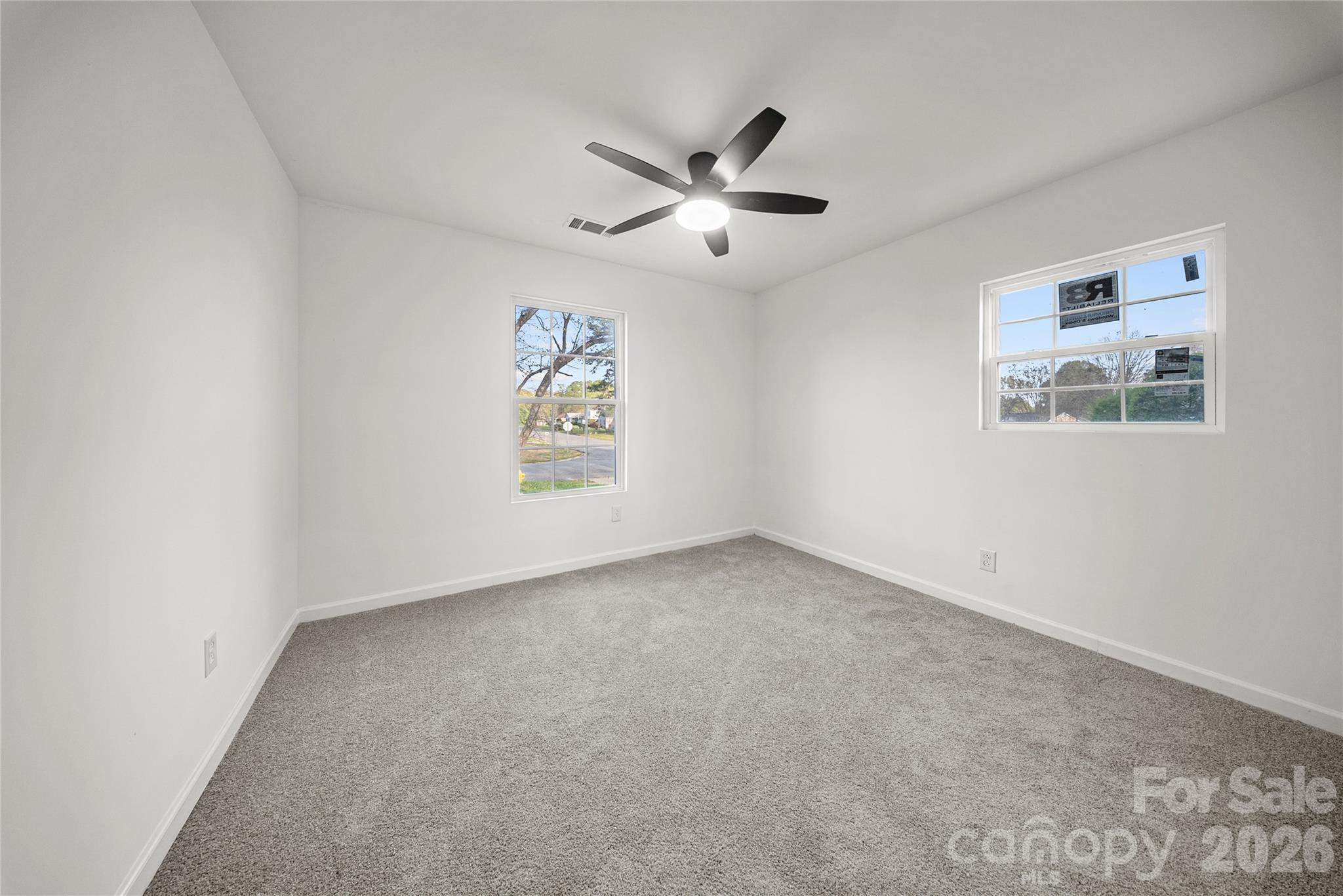 10107 Clairemore Place — Charlotte