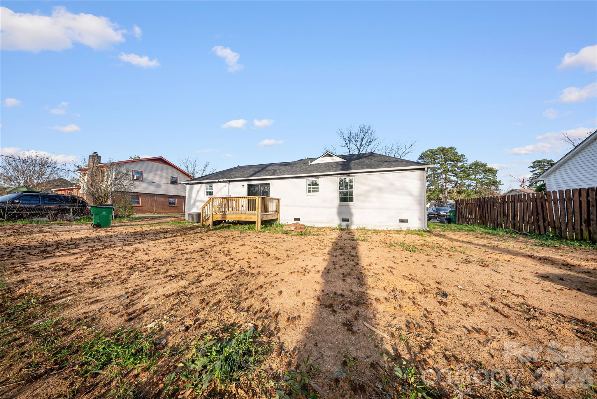 10107 Clairemore Place — Charlotte