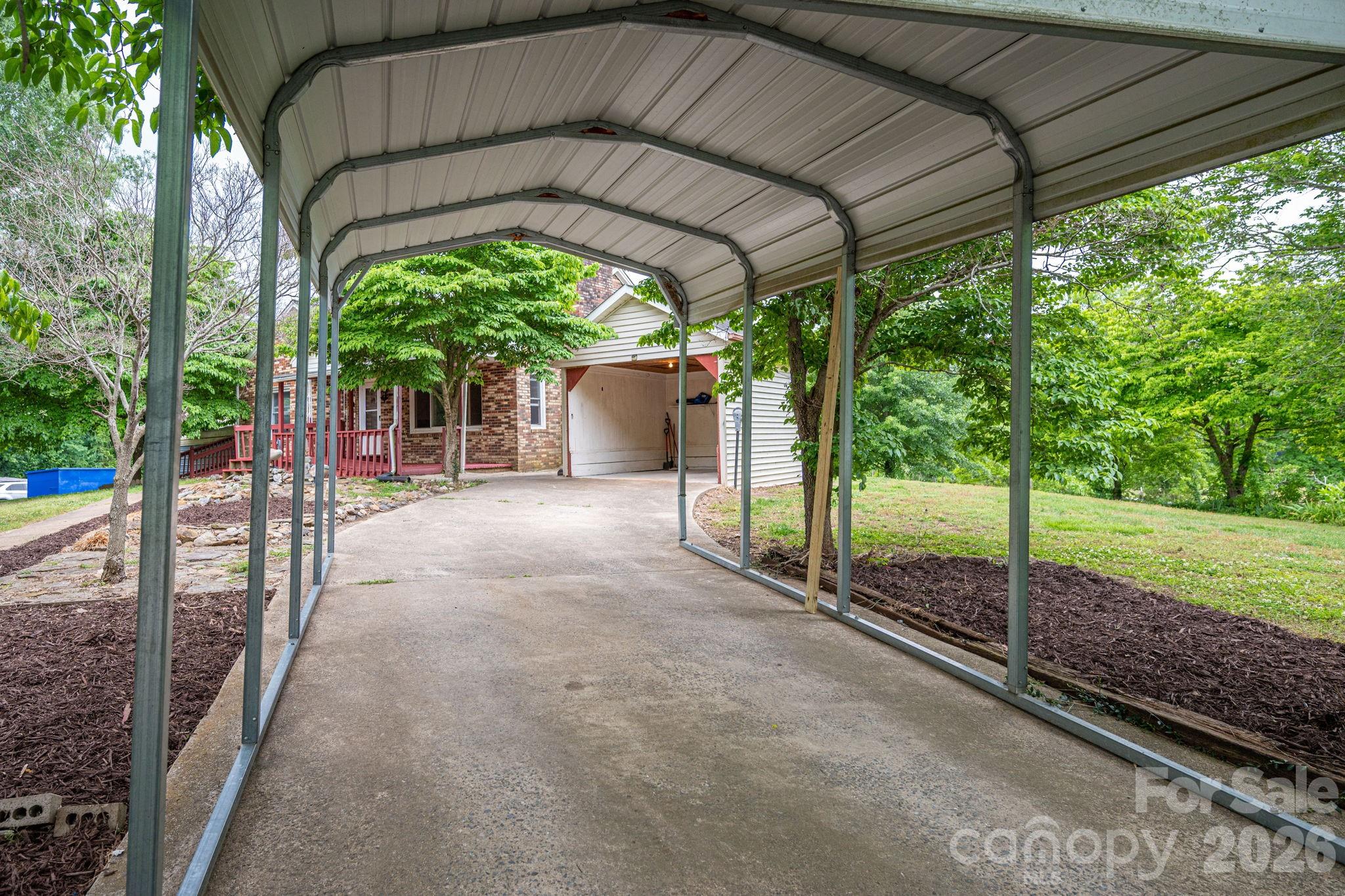 943 Stony Point Road — Kings Mountain