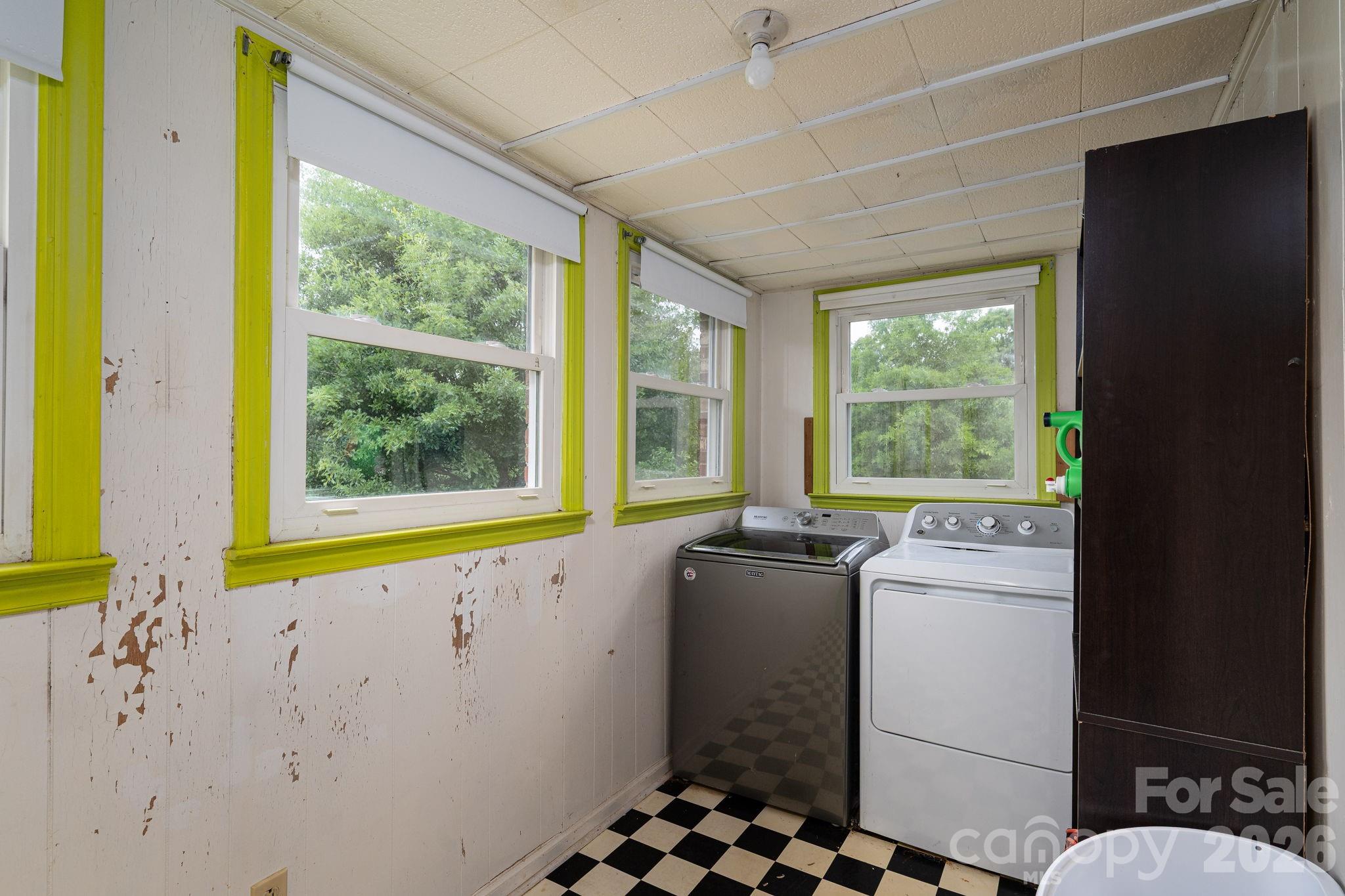 943 Stony Point Road — Kings Mountain