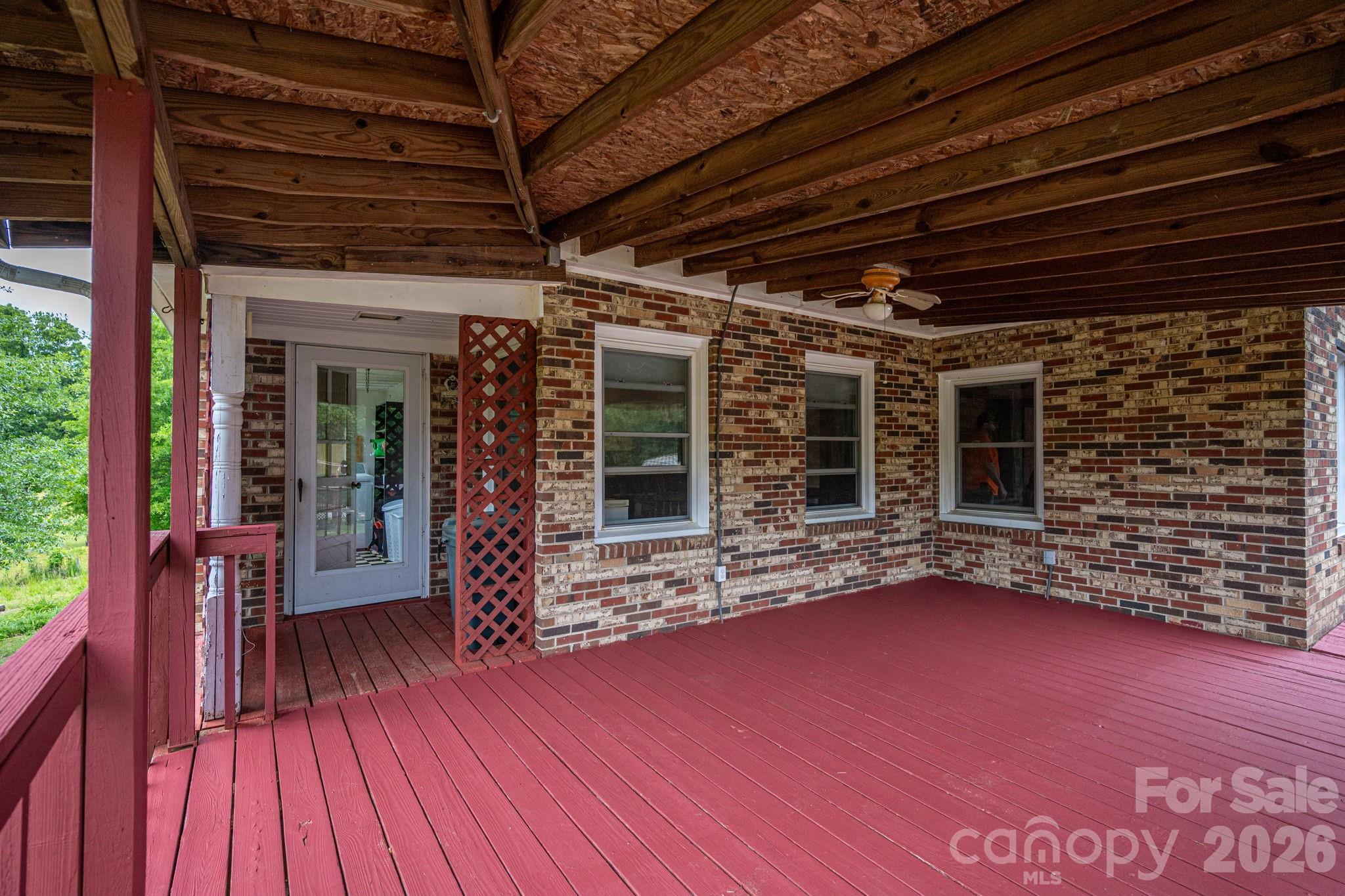 943 Stony Point Road — Kings Mountain