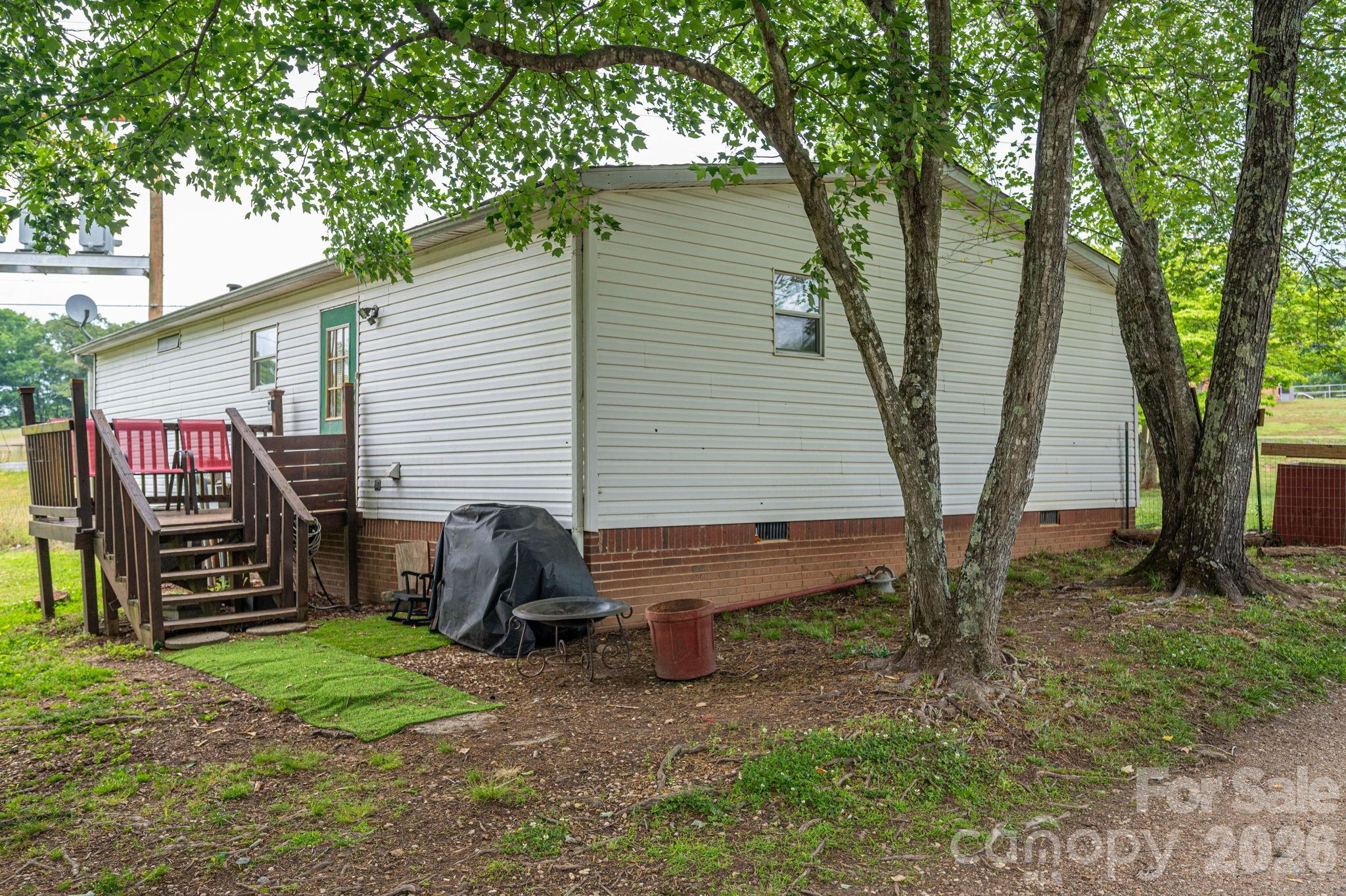943 Stony Point Road — Kings Mountain