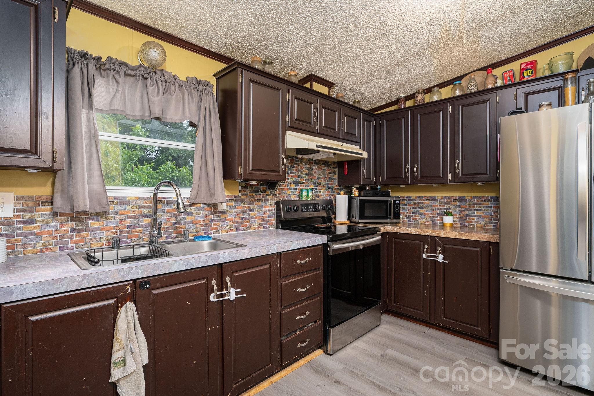 943 Stony Point Road — Kings Mountain