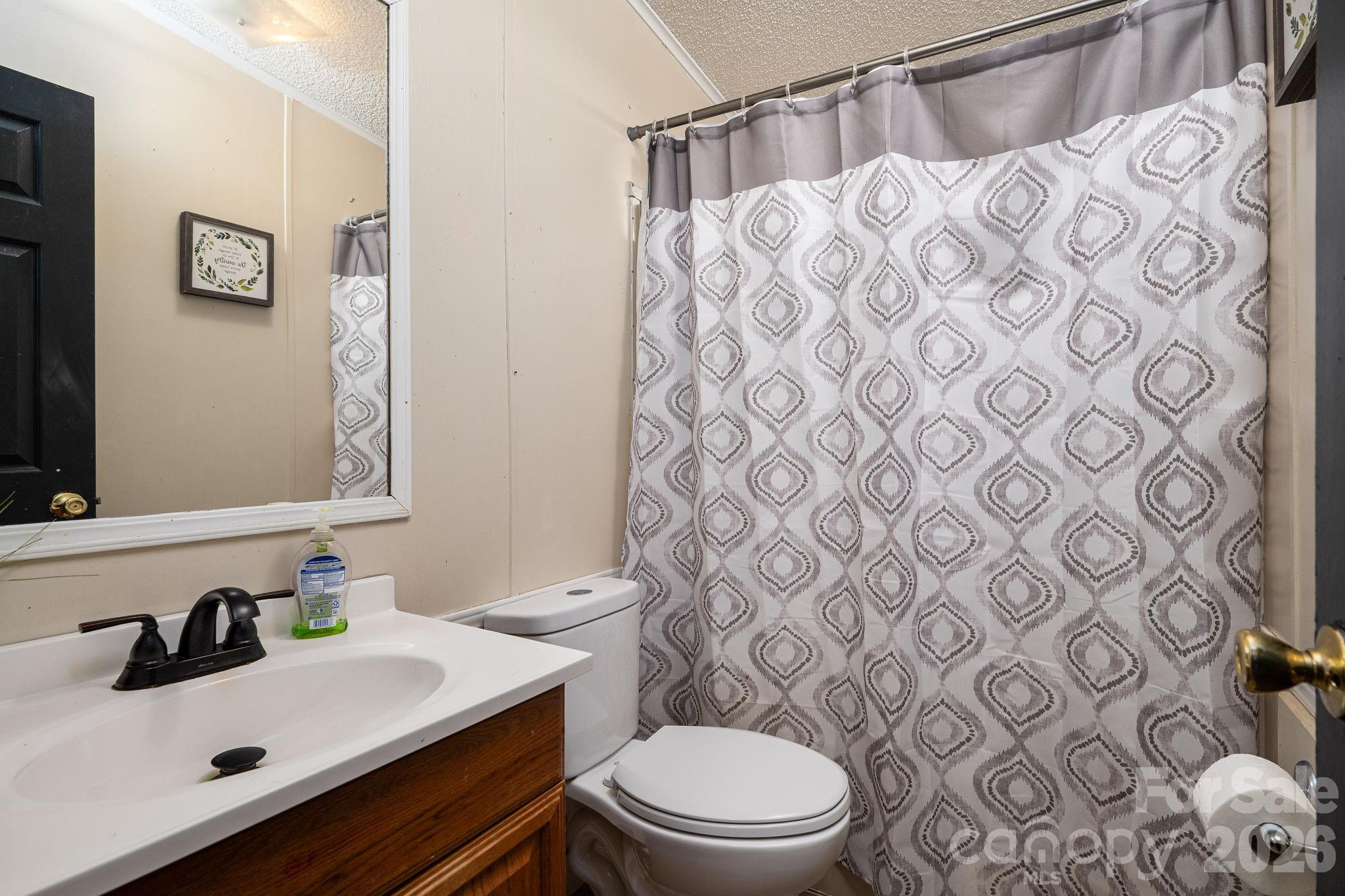 943 Stony Point Road — Kings Mountain