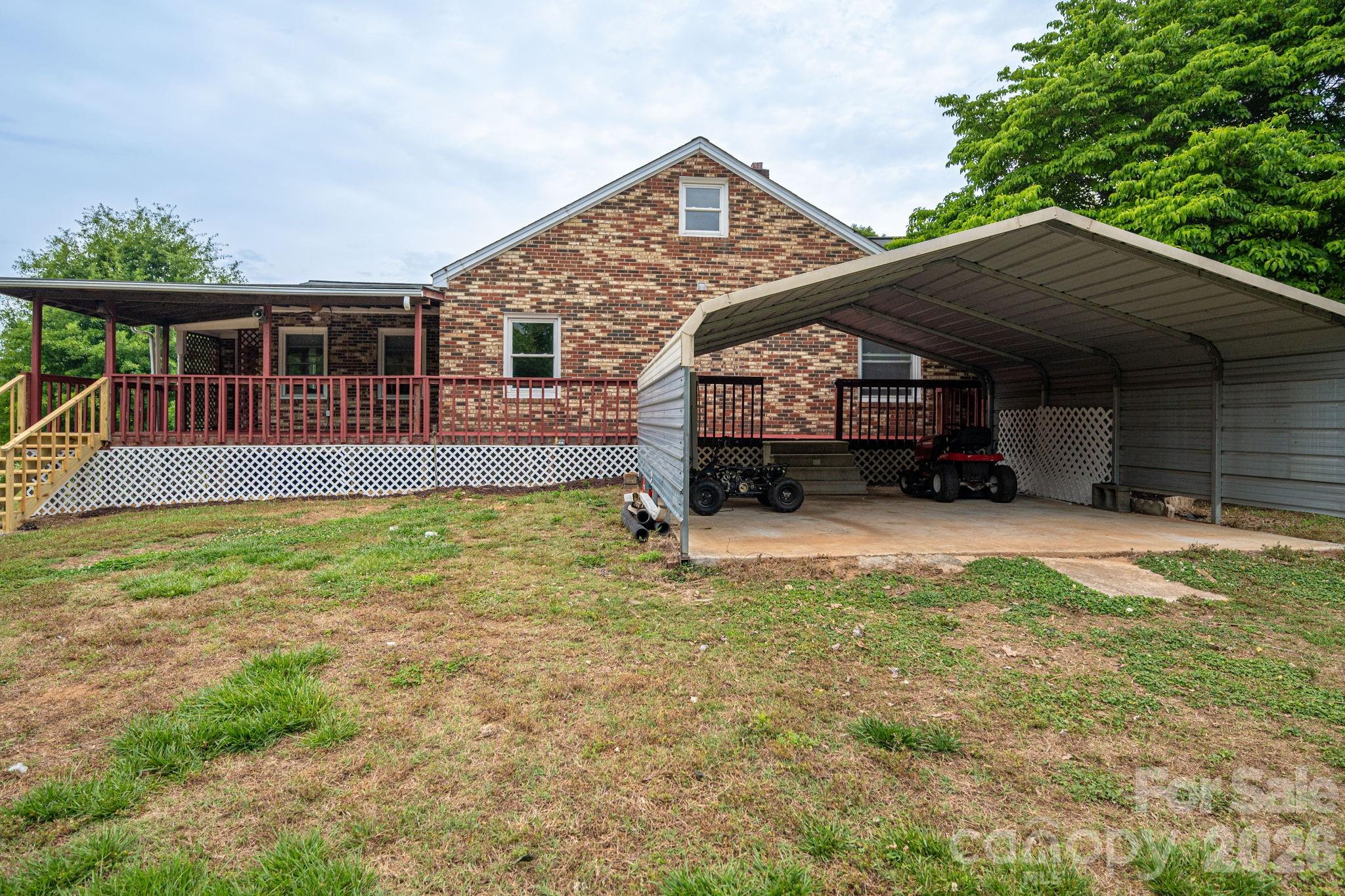 943 Stony Point Road — Kings Mountain
