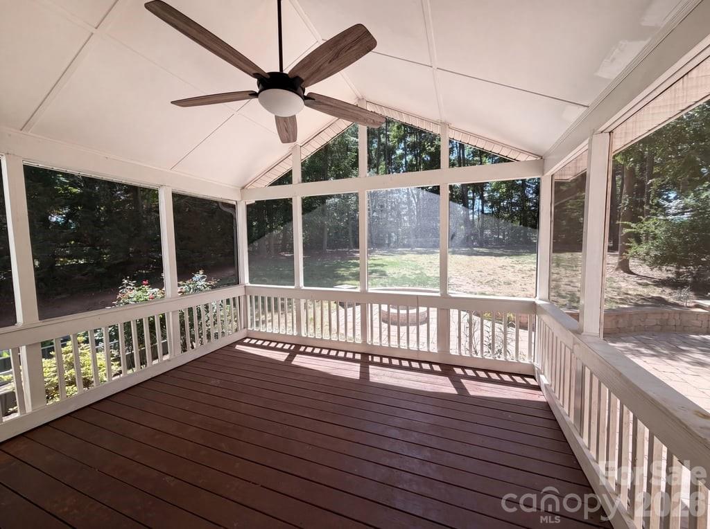 12209 Willingdon Road — Huntersville