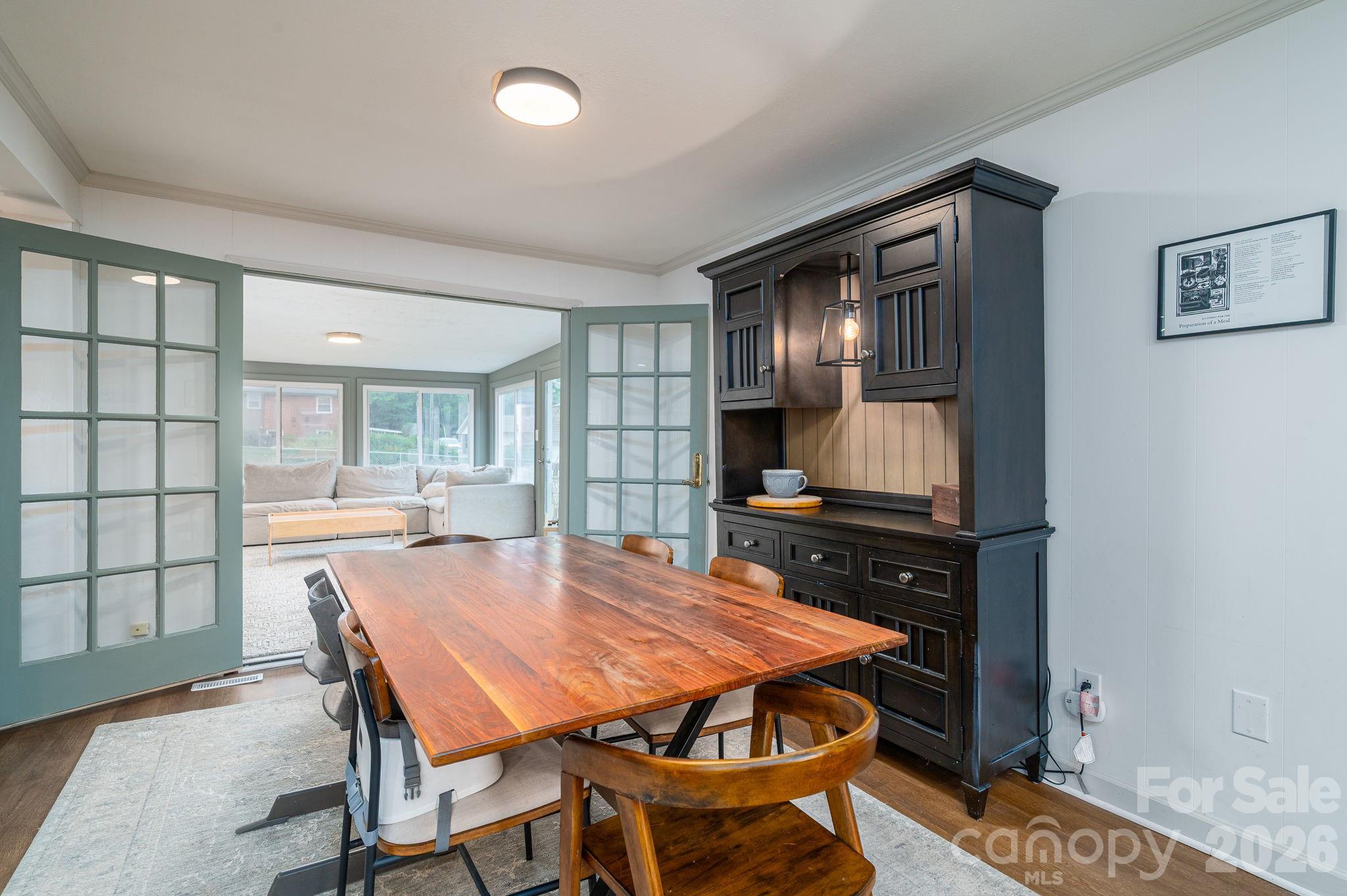 4012 Allison Street — Hickory