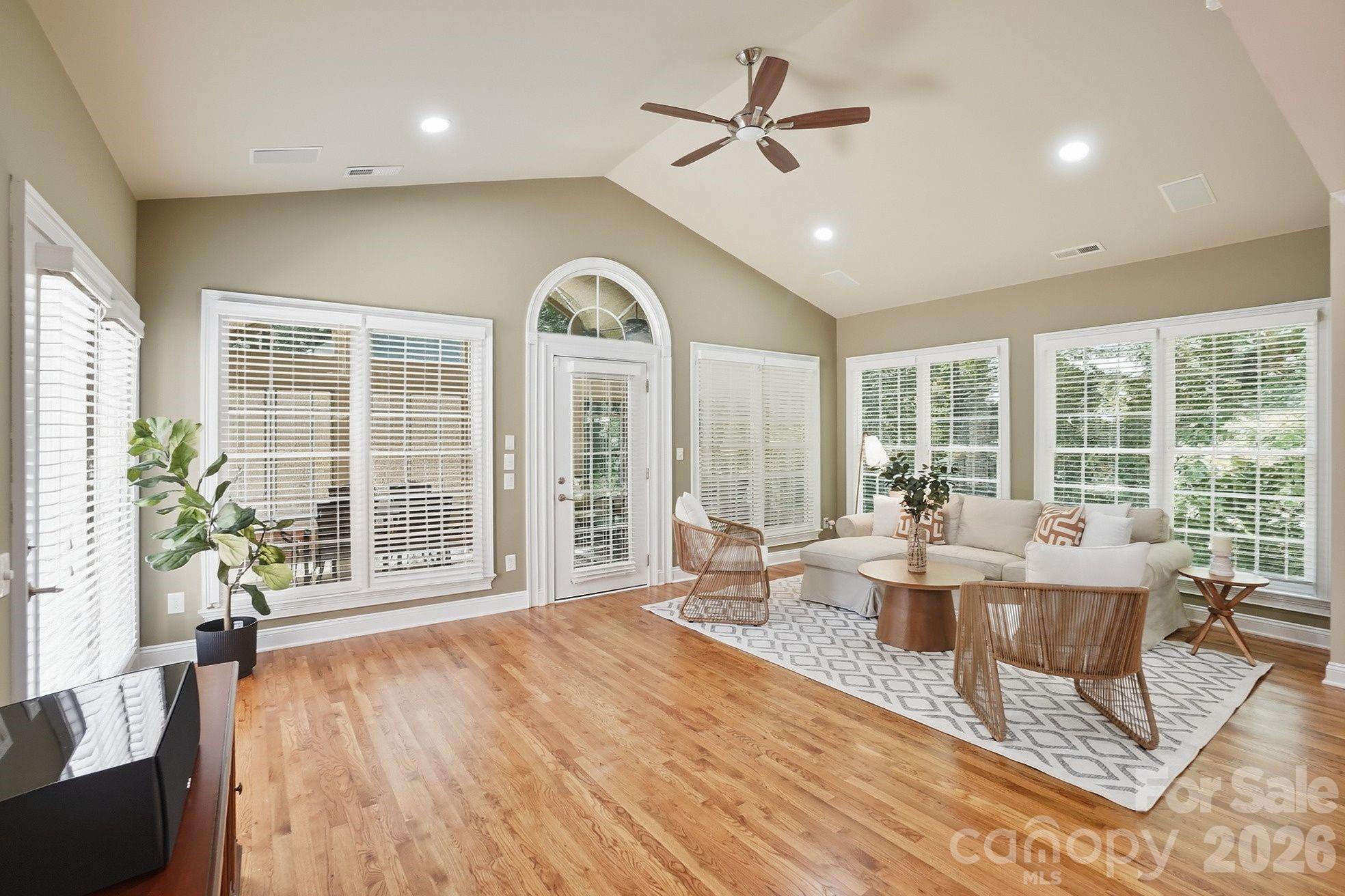 11649 James Richard Drive — Charlotte